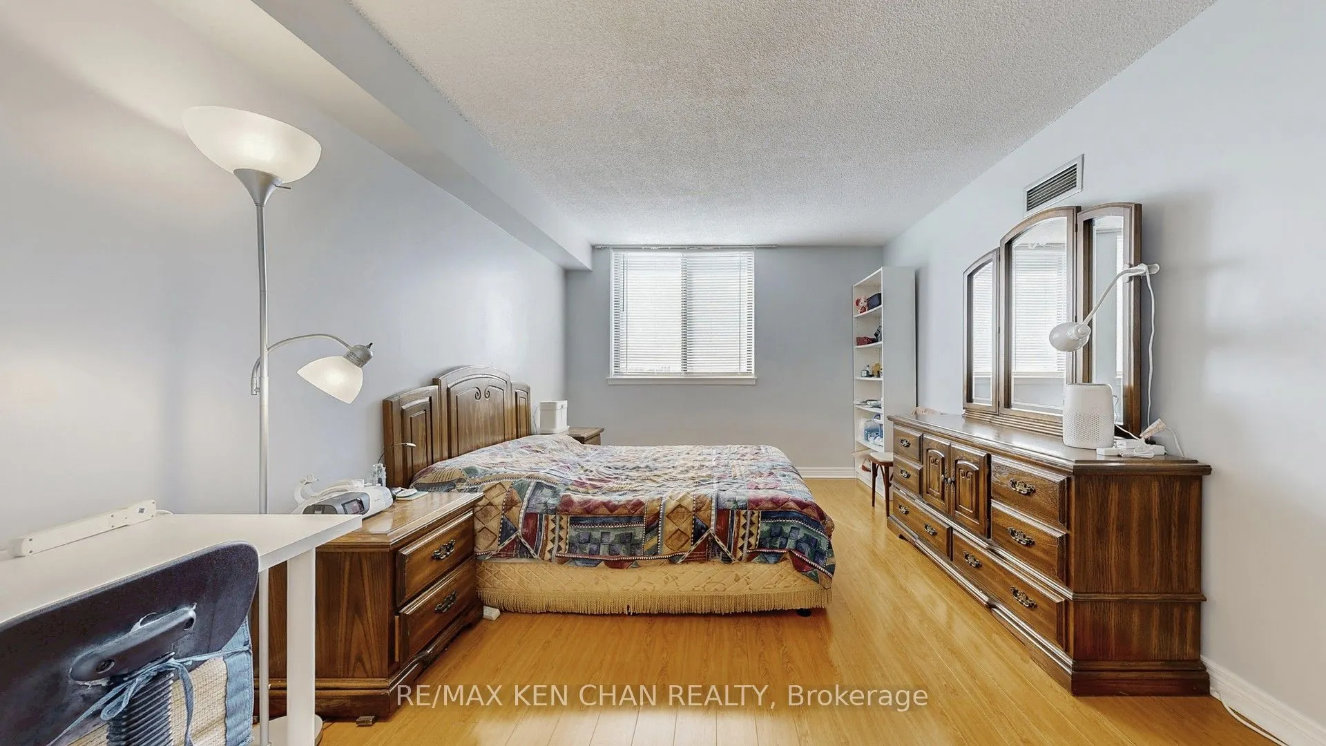 75 Bamburgh Circle, #1917