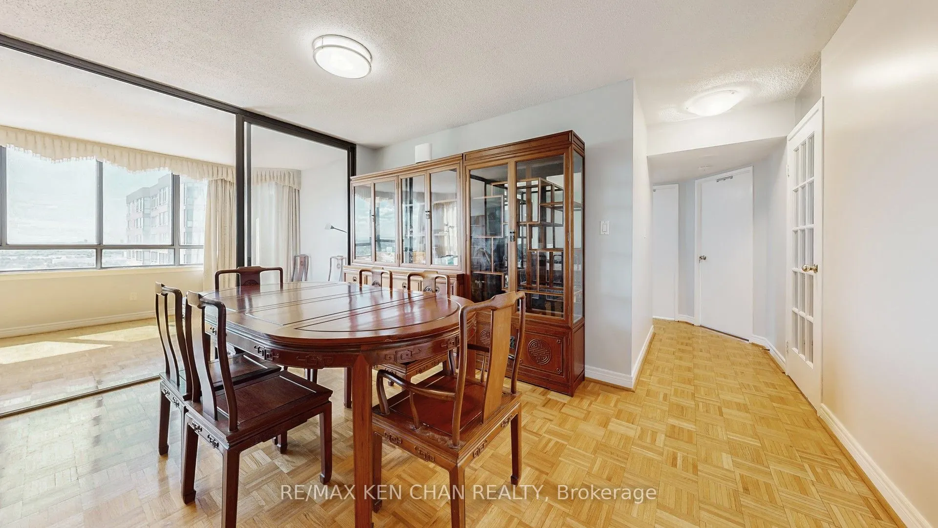 75 Bamburgh Circle, #1917