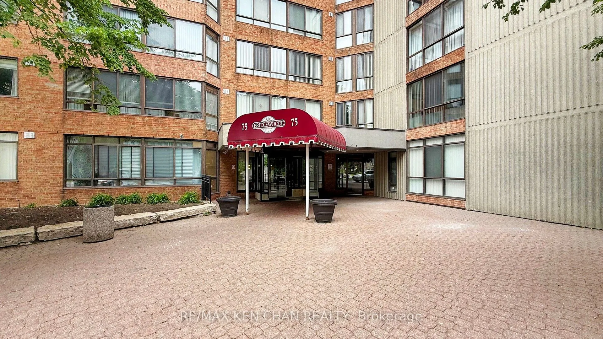 75 Bamburgh Circle, #1917