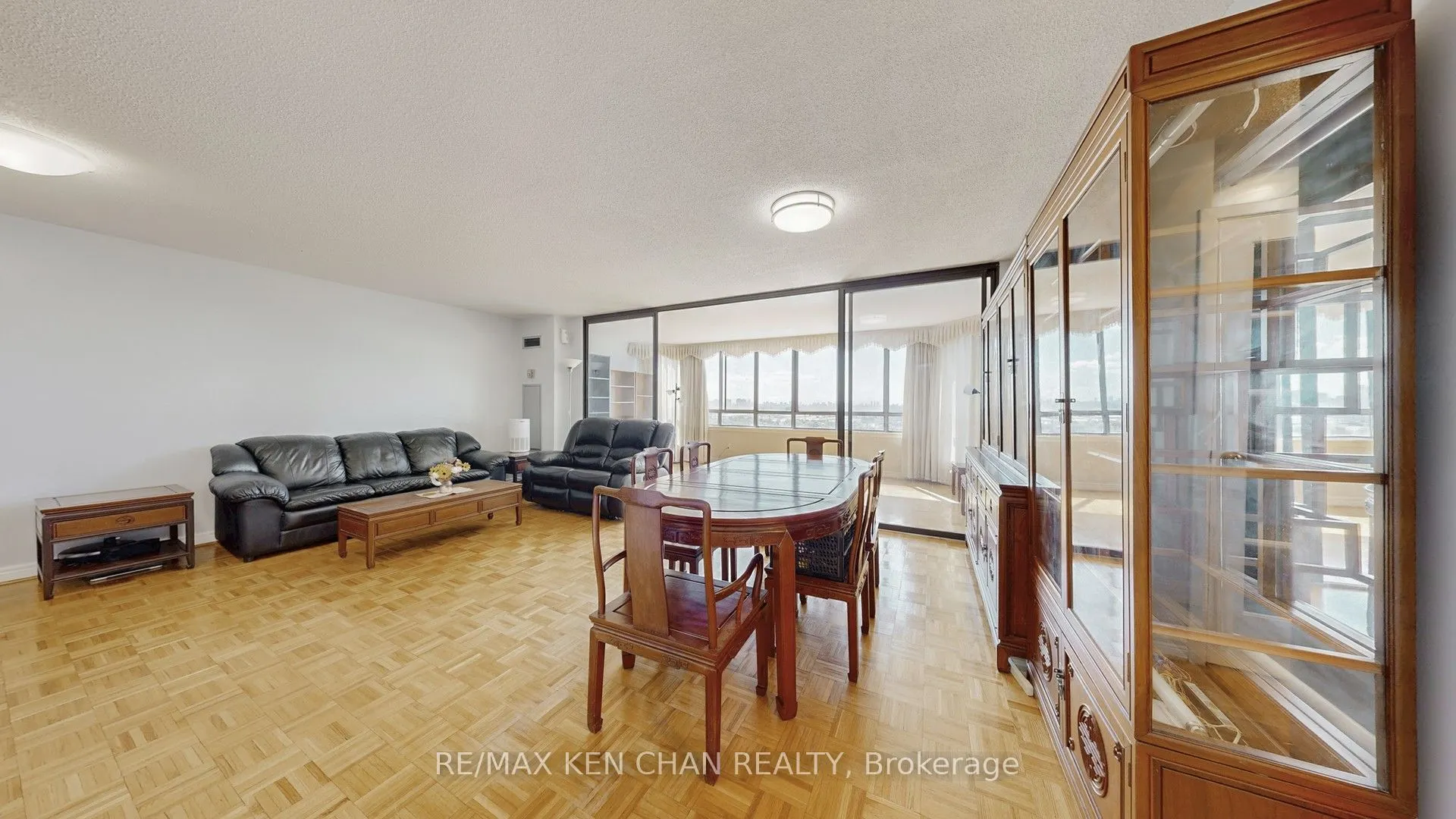 75 Bamburgh Circle, #1917