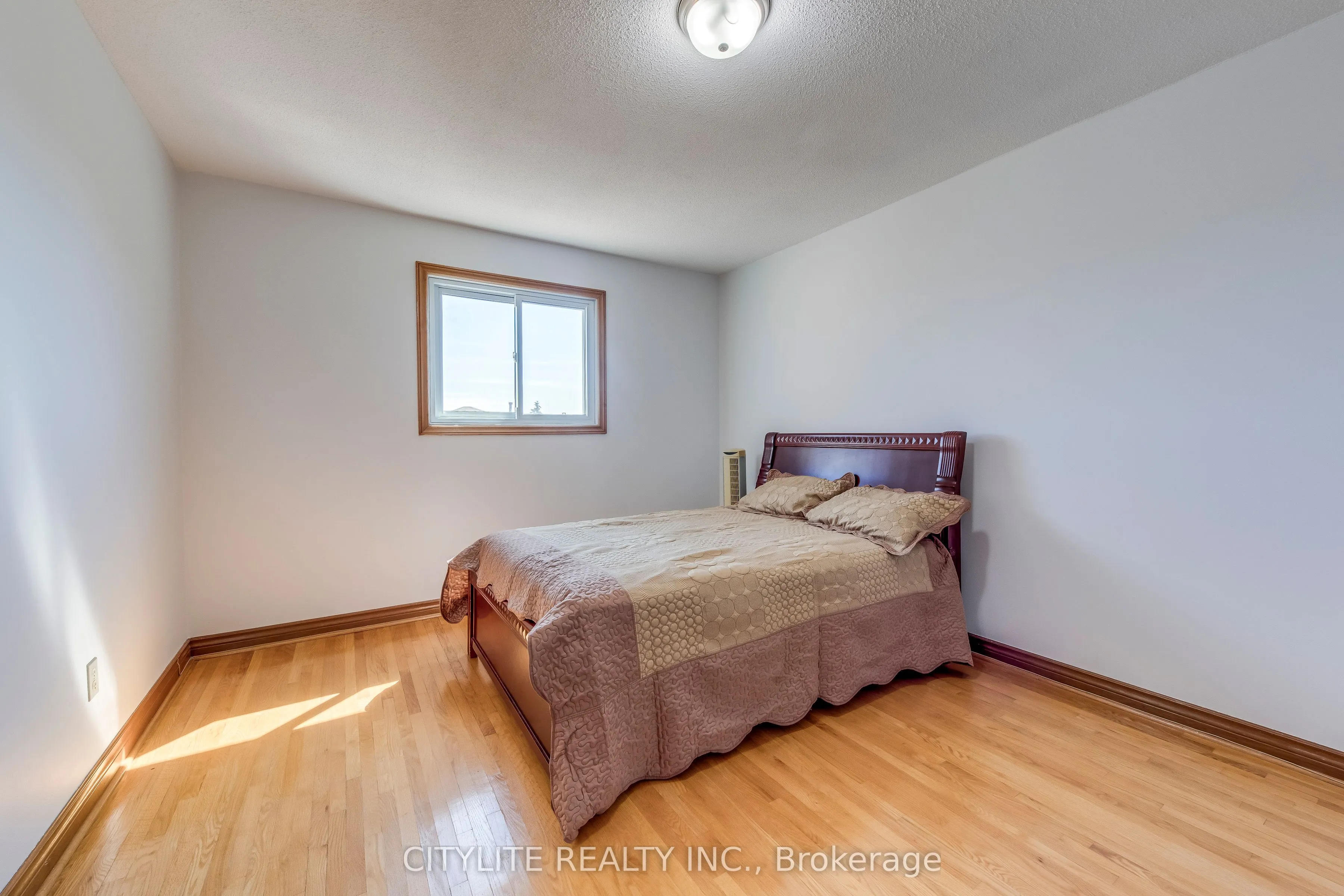 58 Sanwood Boulevard