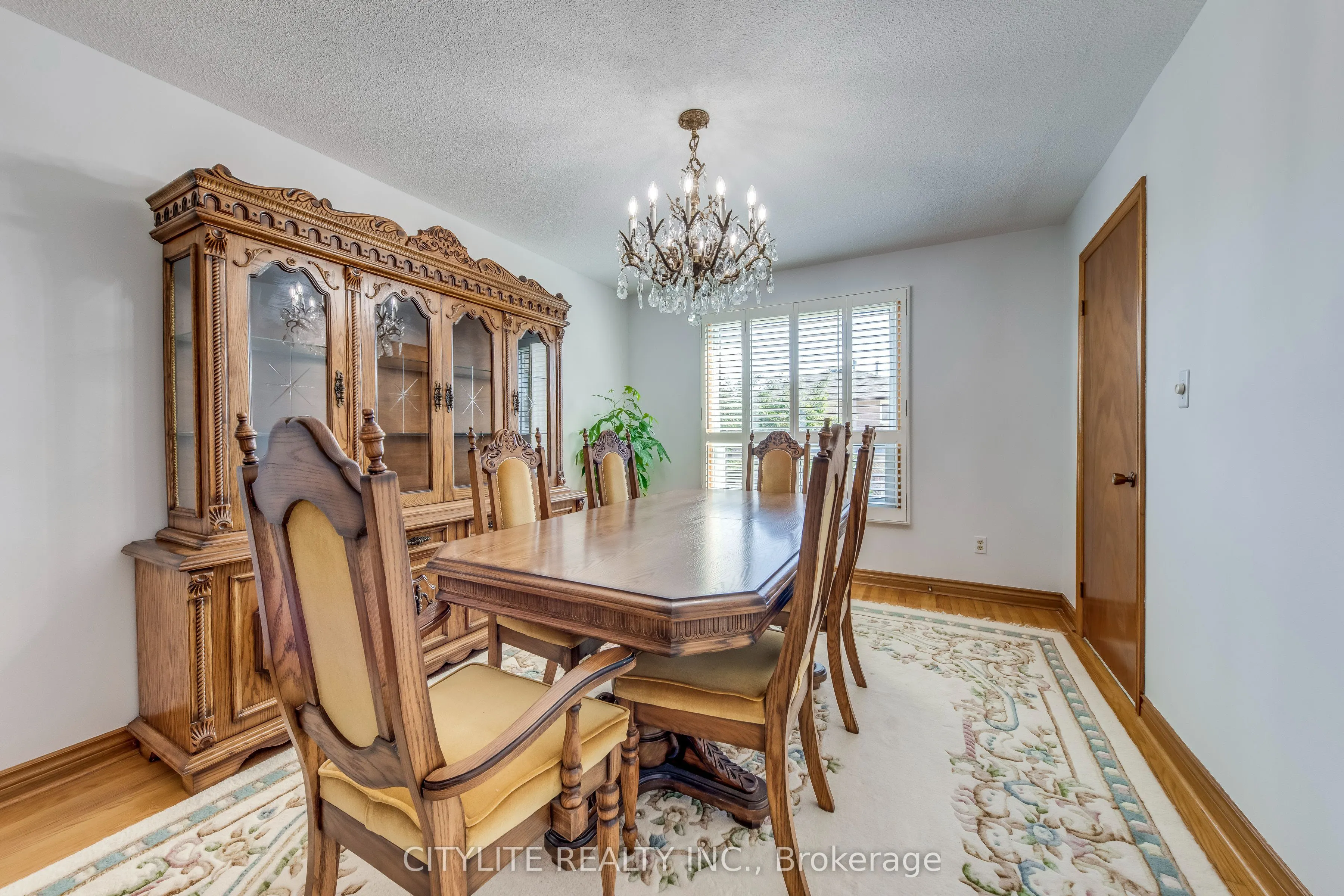 58 Sanwood Boulevard