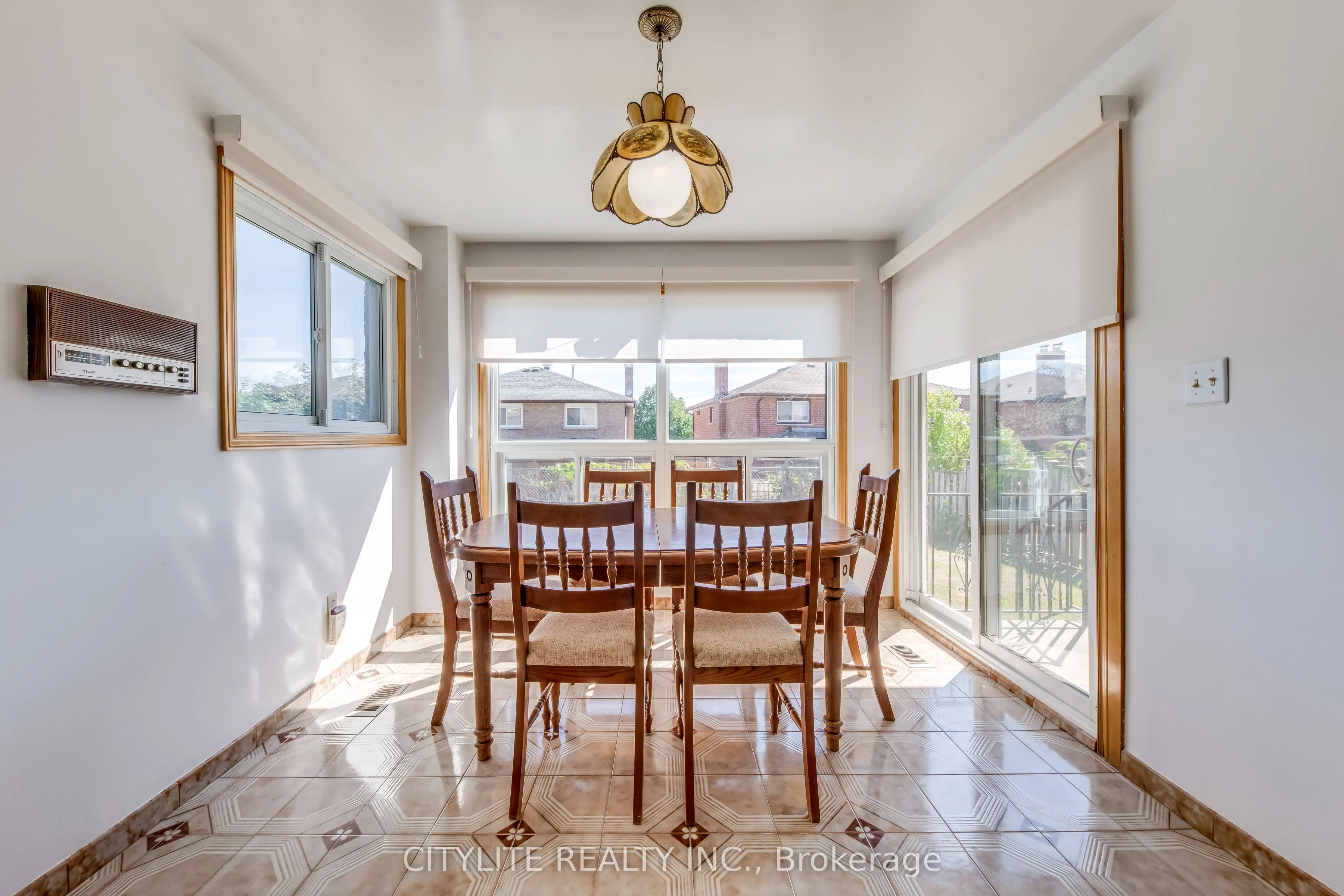 58 Sanwood Boulevard