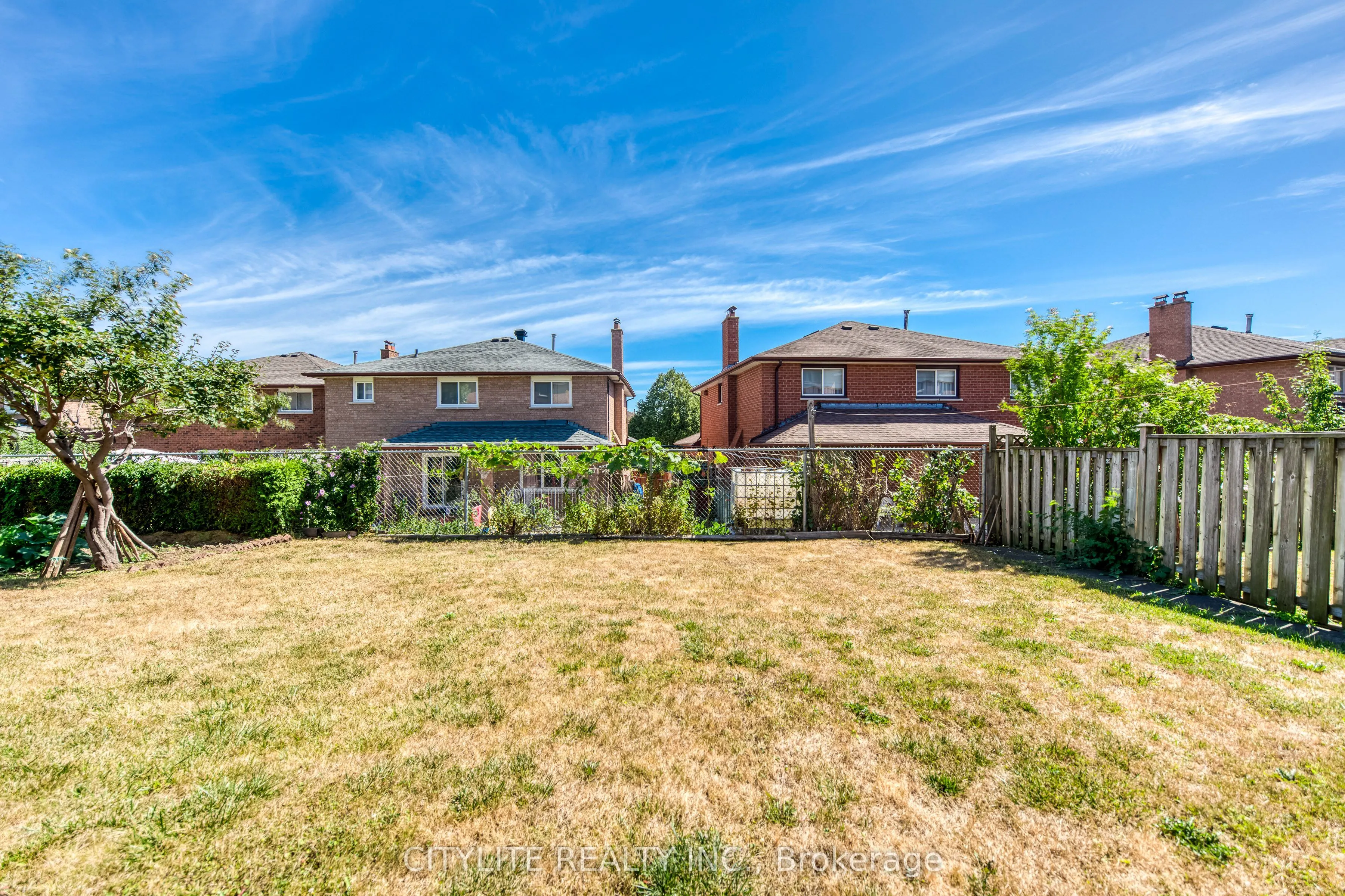 58 Sanwood Boulevard