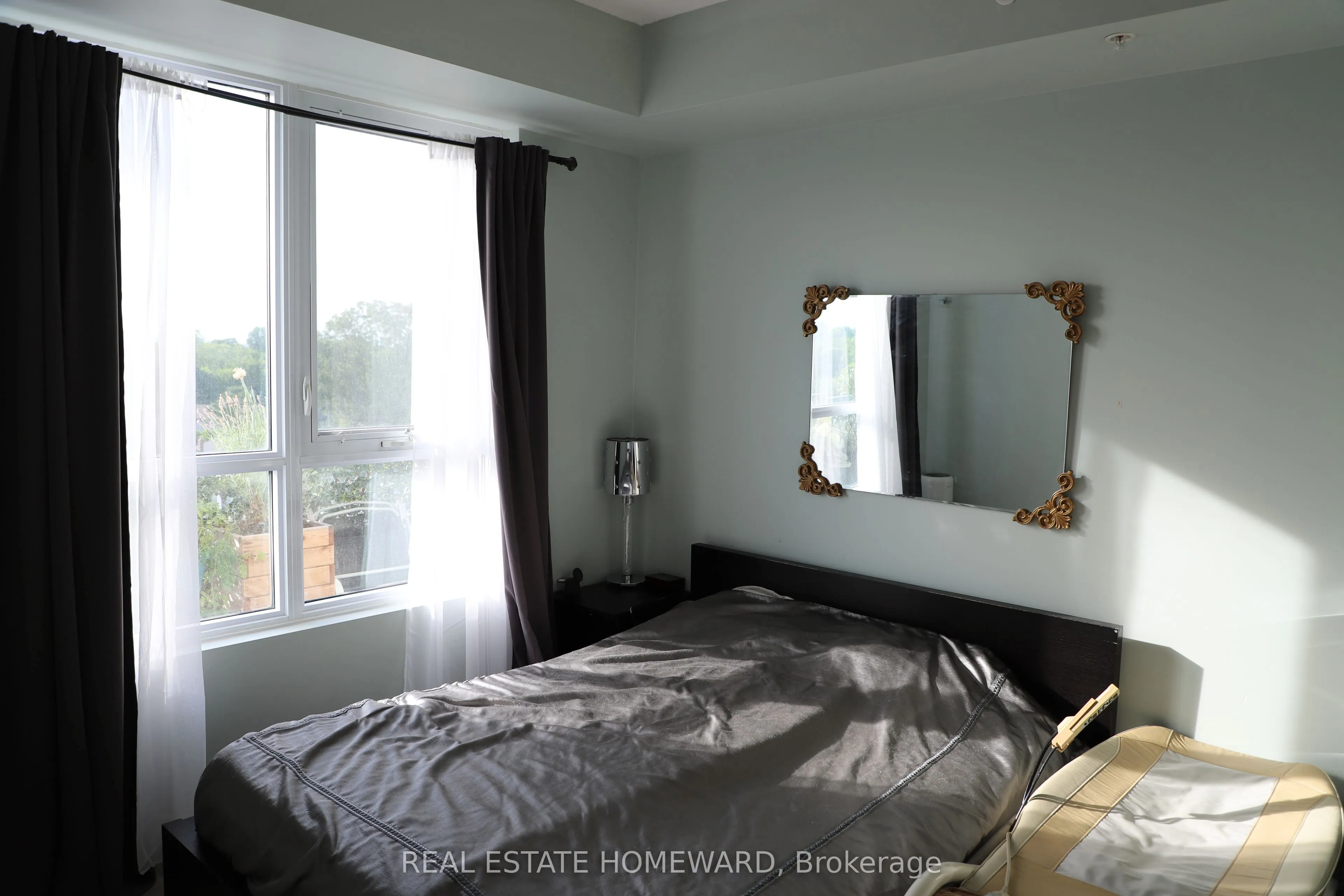 22 East Haven Drive, #823