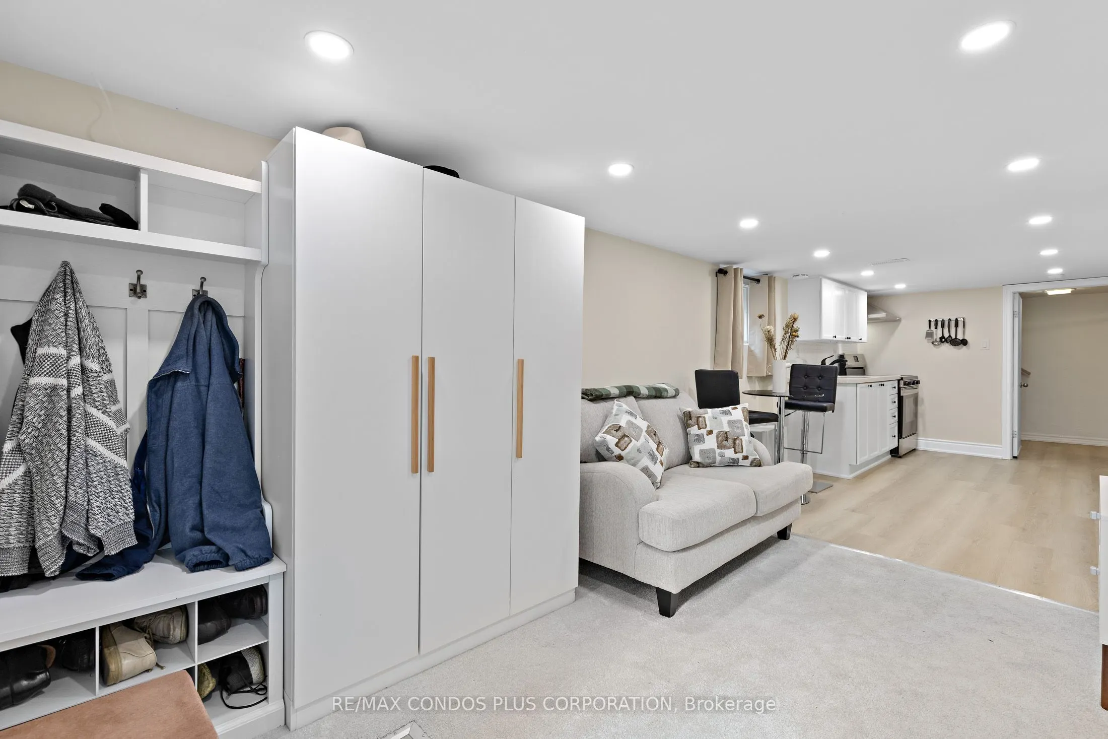103 Memorial Park Avenue