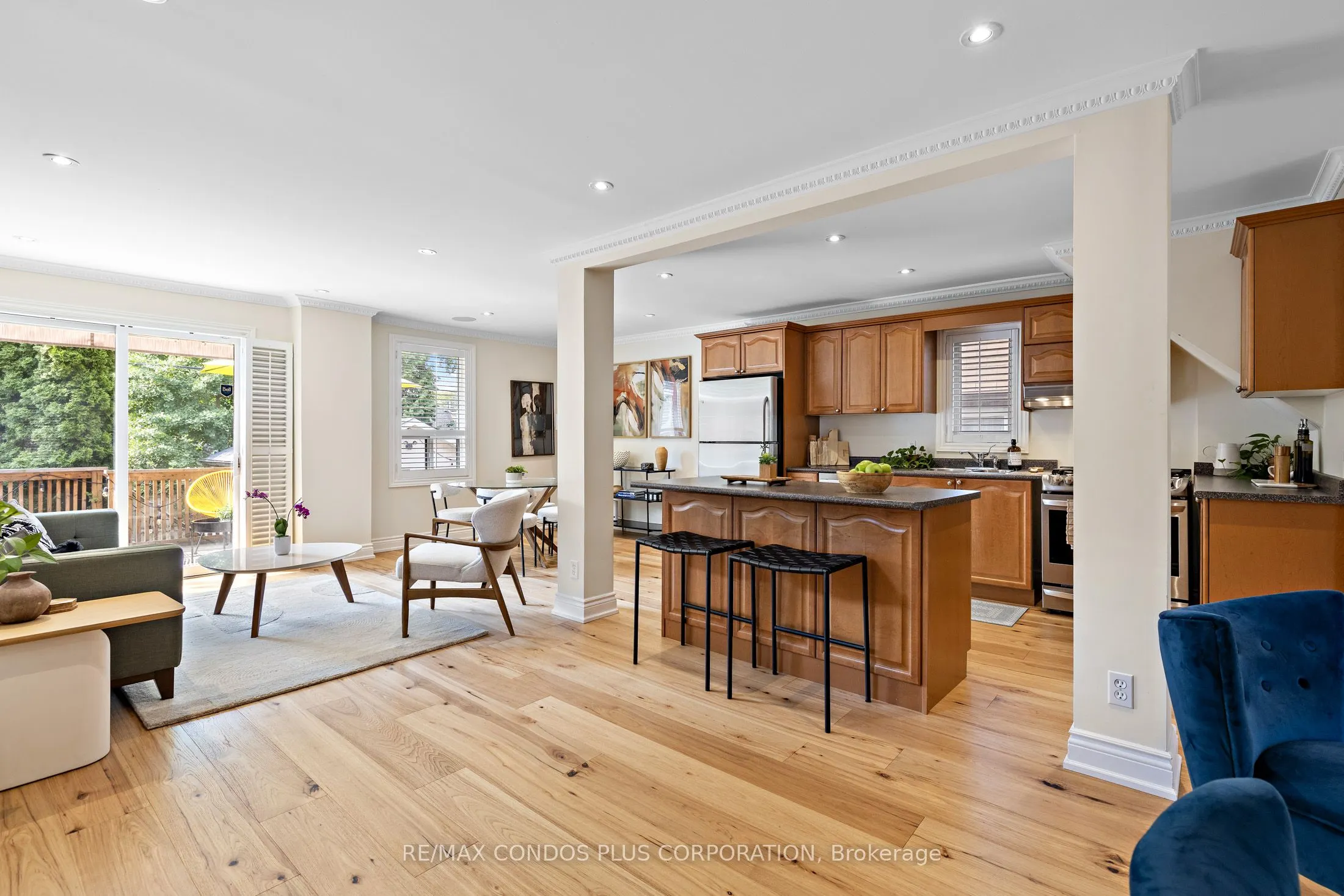 103 Memorial Park Avenue