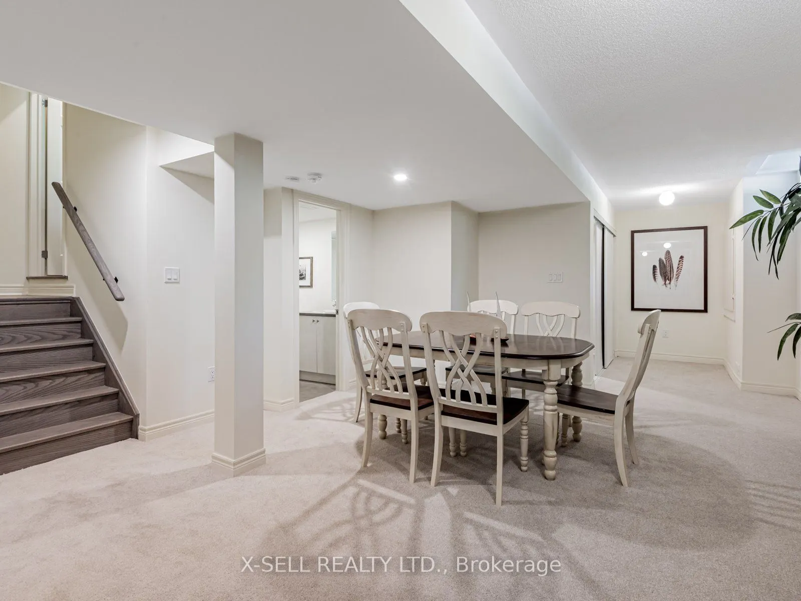 671 Fleetwood Drive