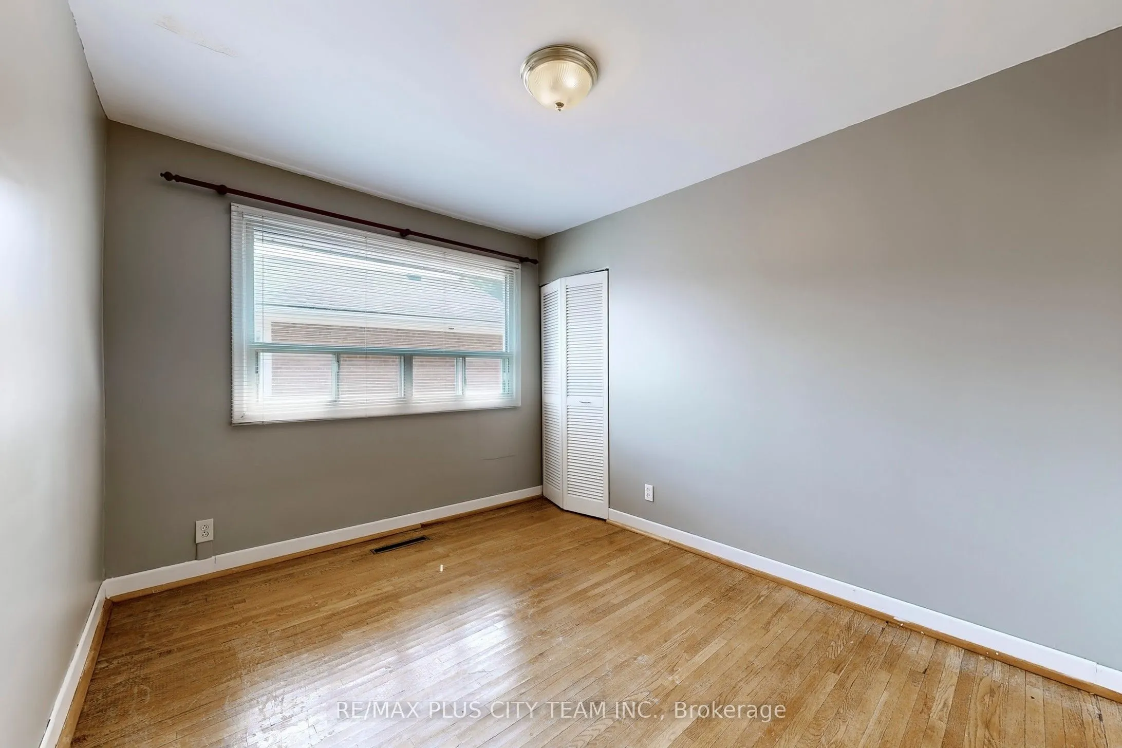 3 Penetang Crescent