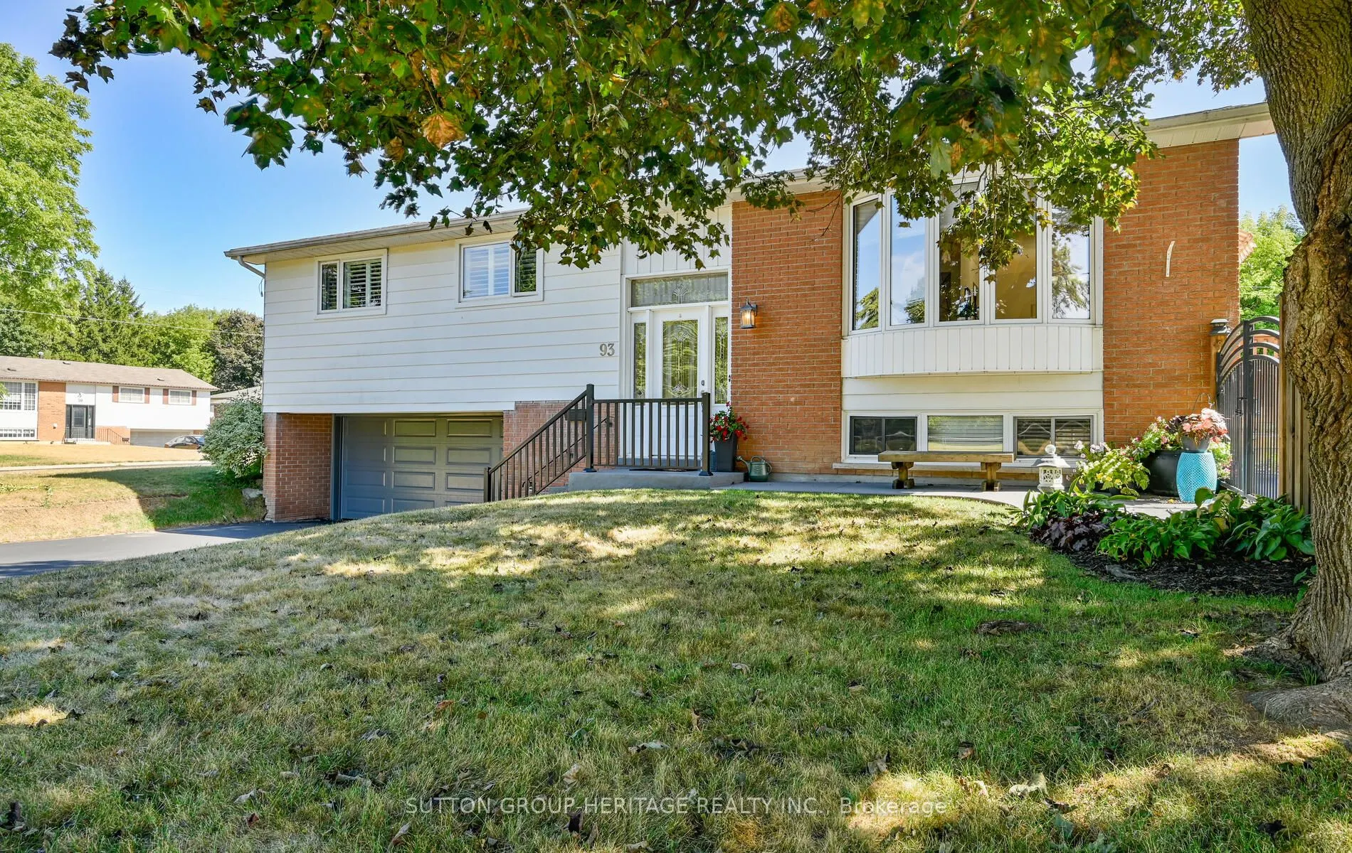 93 Lincoln Street