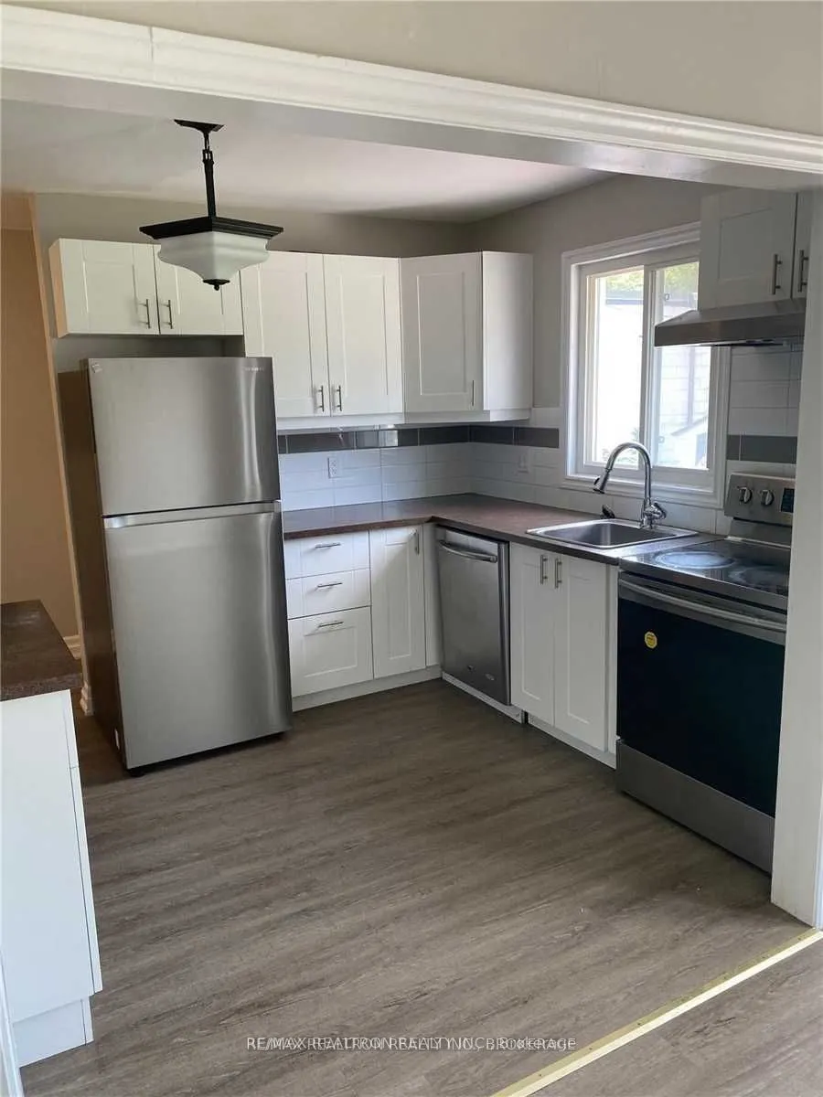 240 Markham Road, #Main