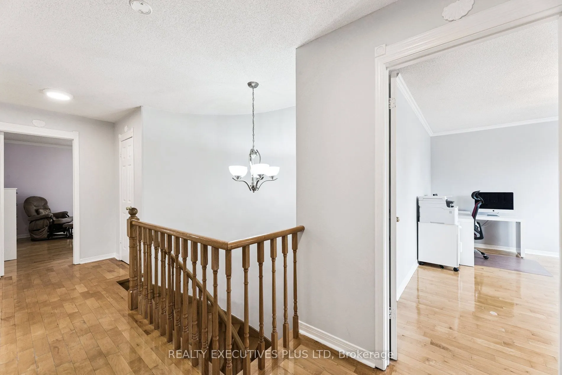 1822 Forestview Drive