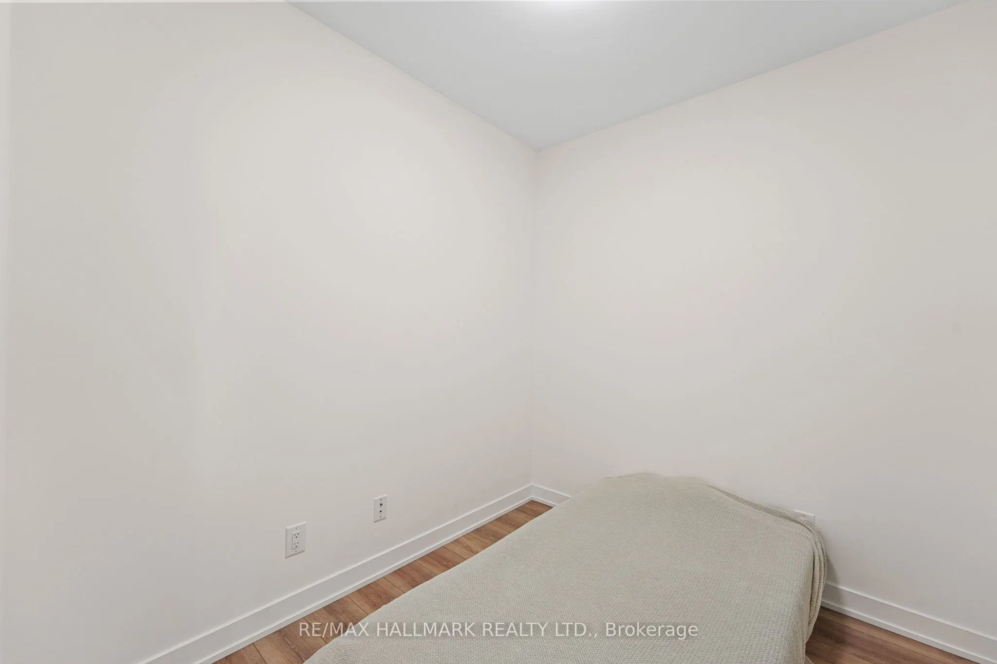2799 Kingston Road, #Ph 924