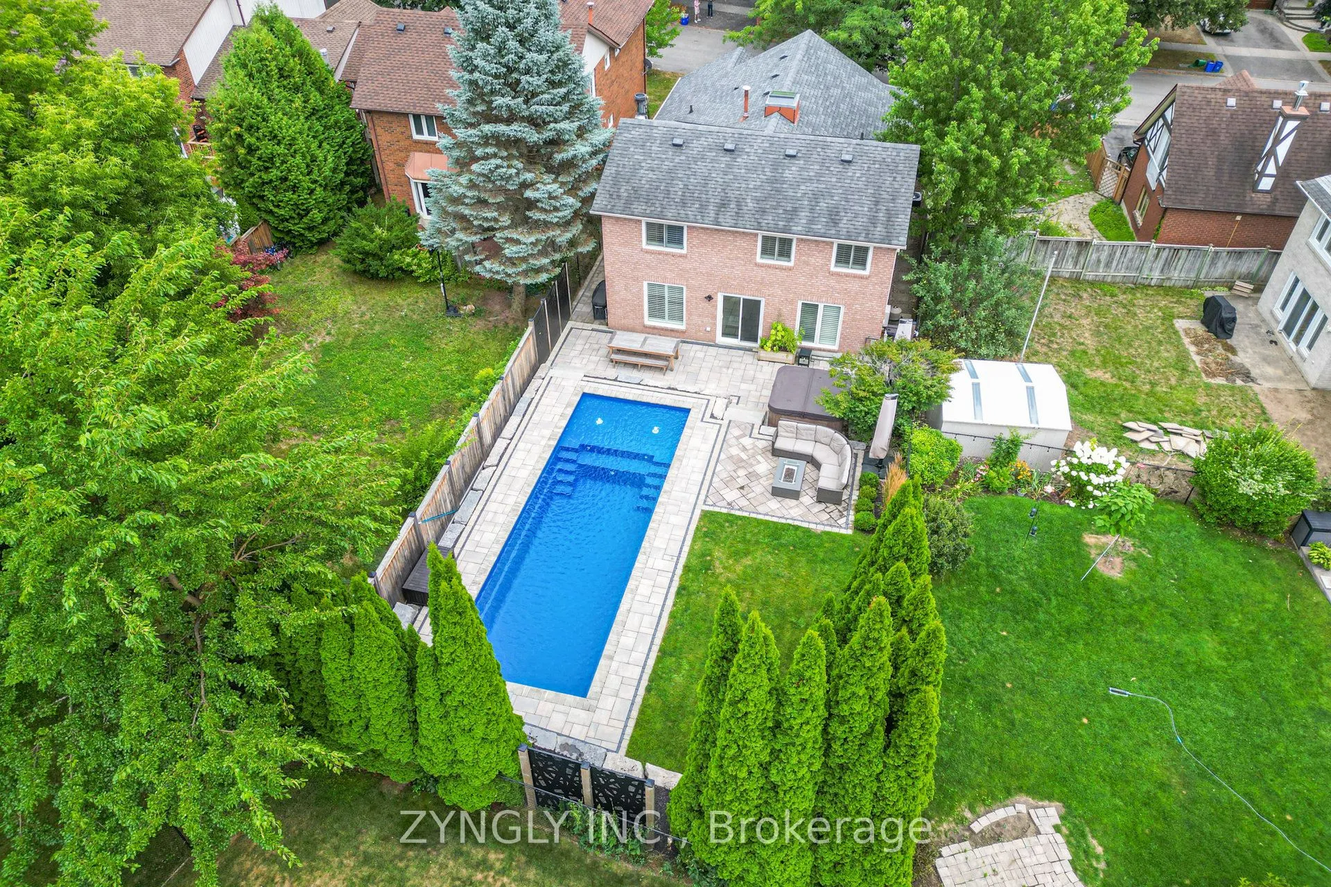 914 Alanbury Crescent