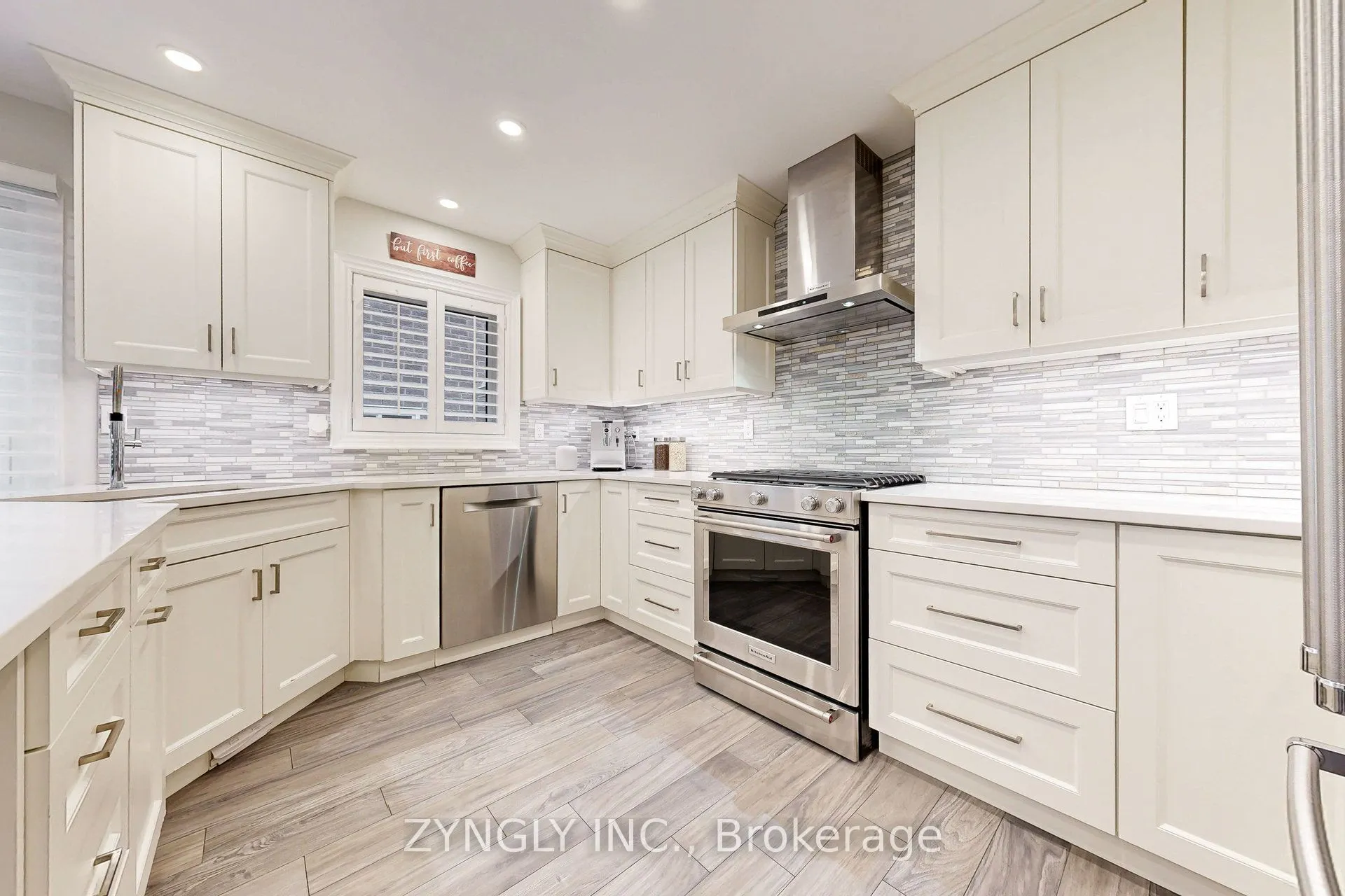 914 Alanbury Crescent