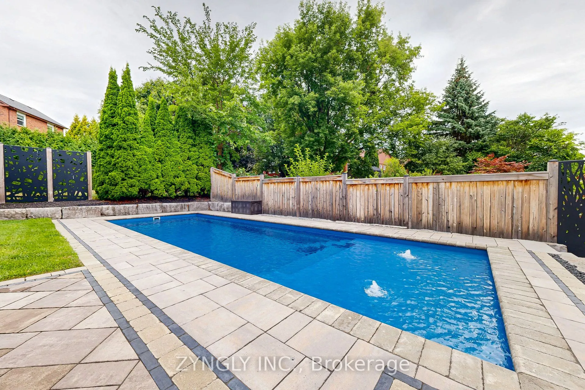 914 Alanbury Crescent