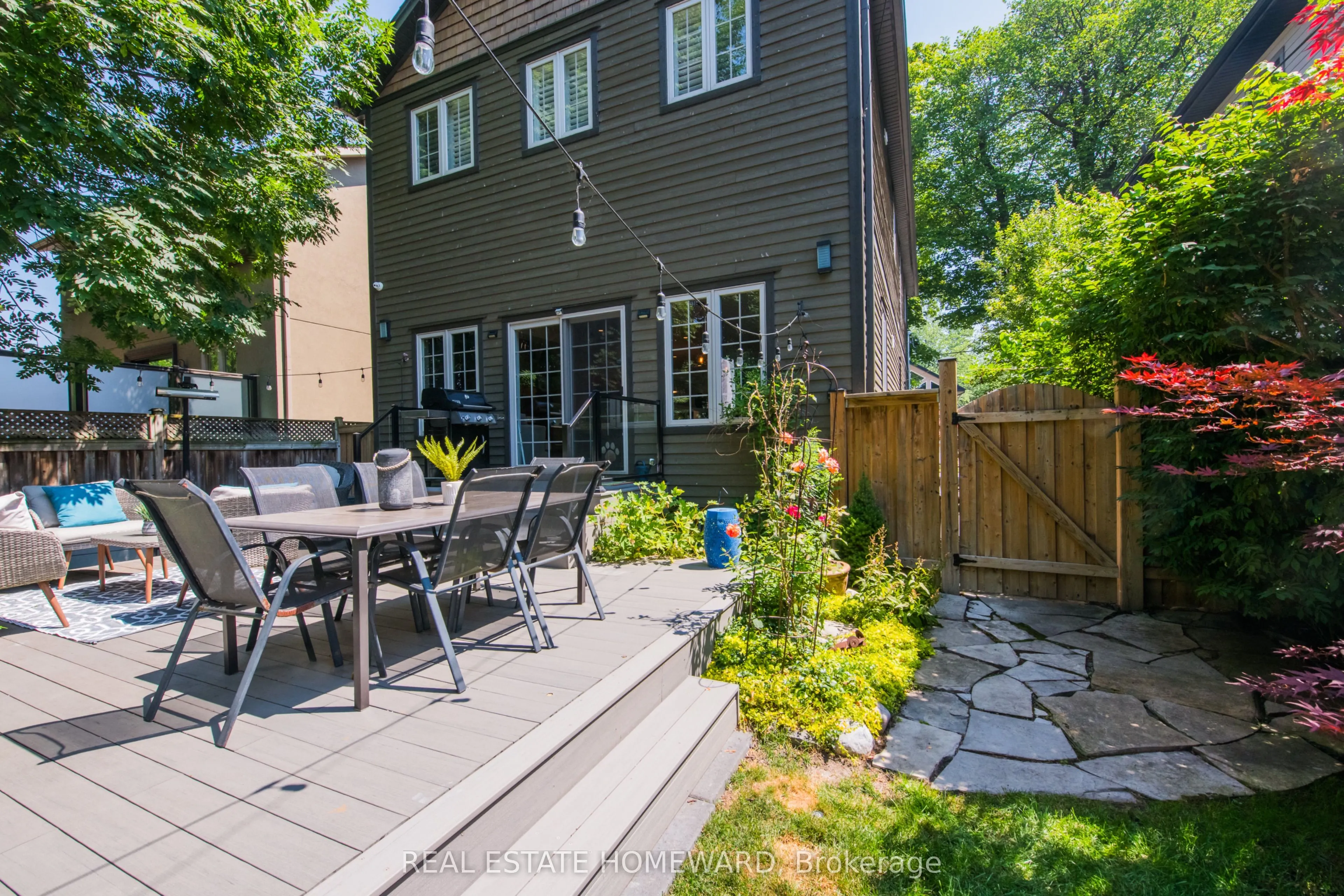 52 Harewood Avenue