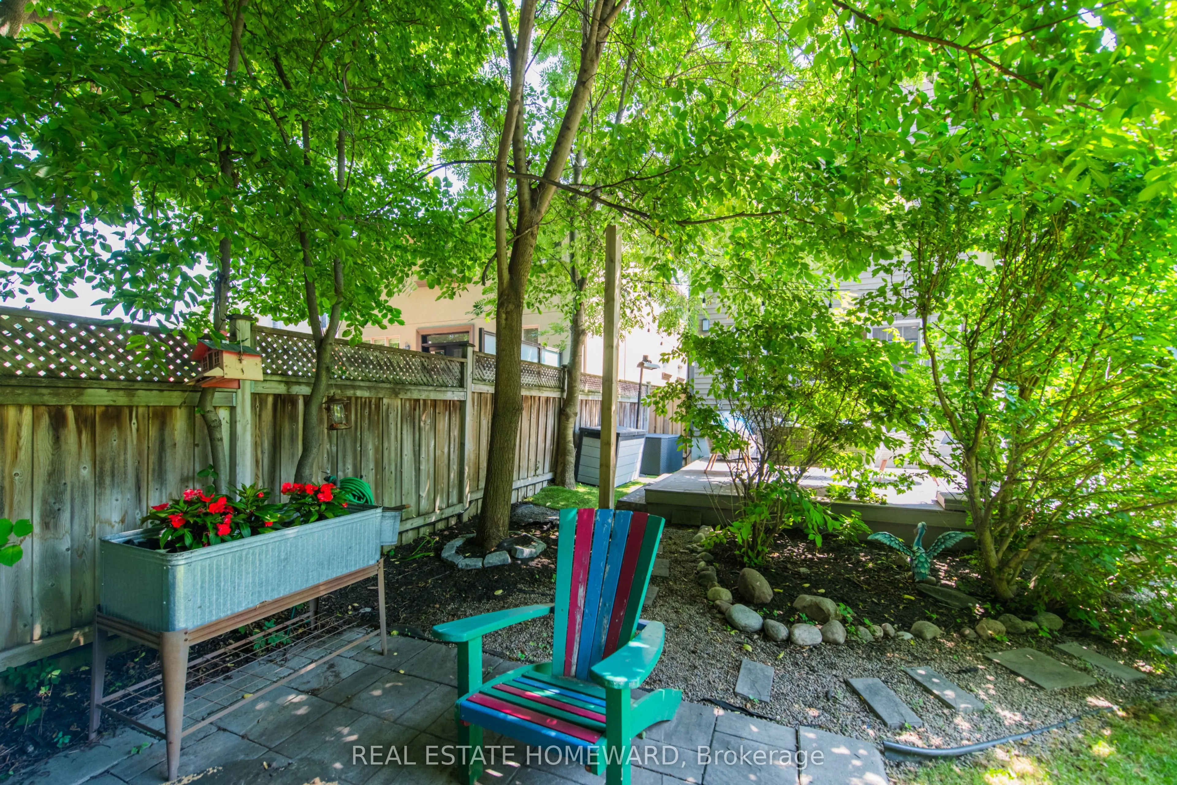 52 Harewood Avenue