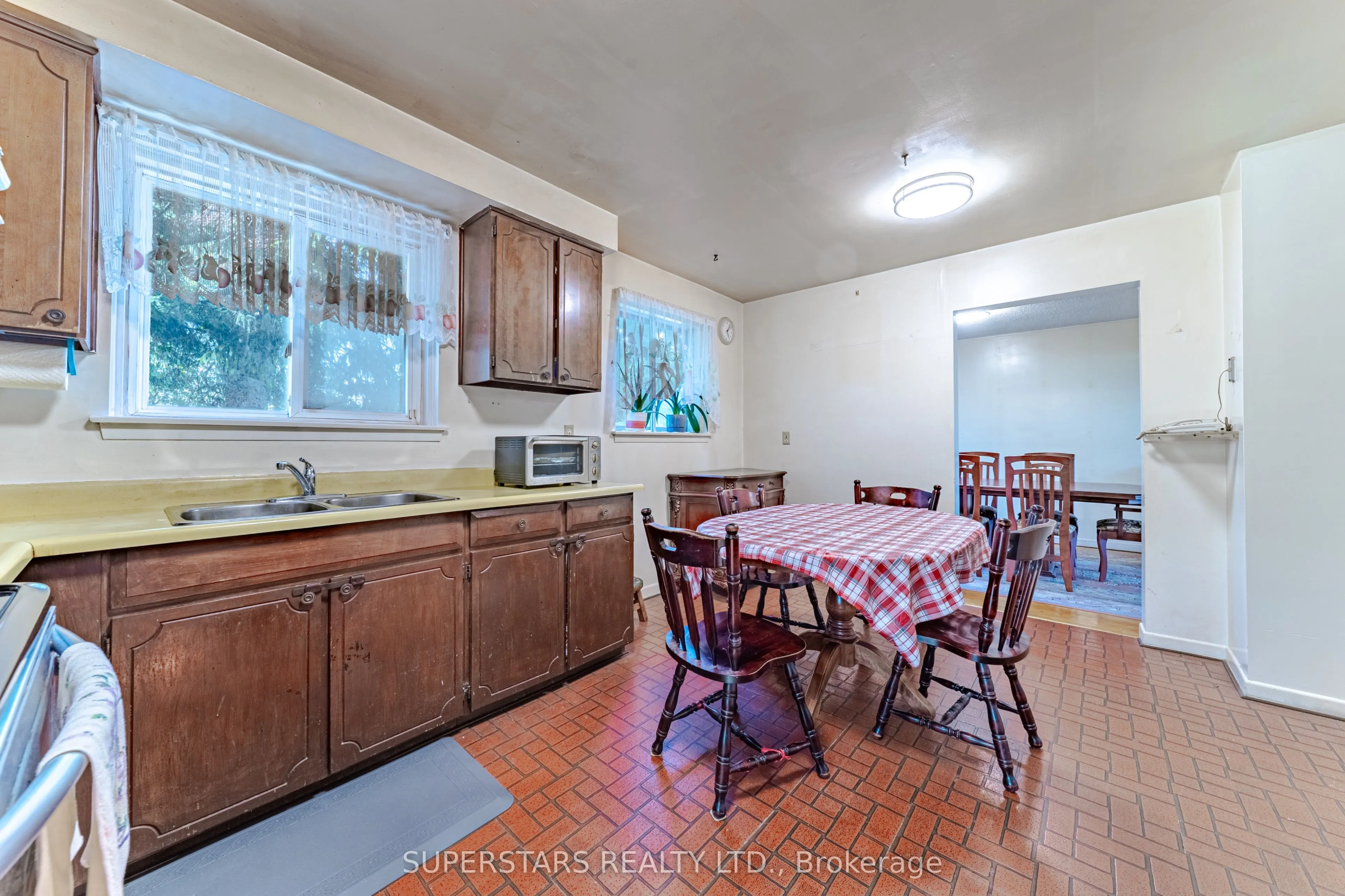19 Knockbolt Crescent