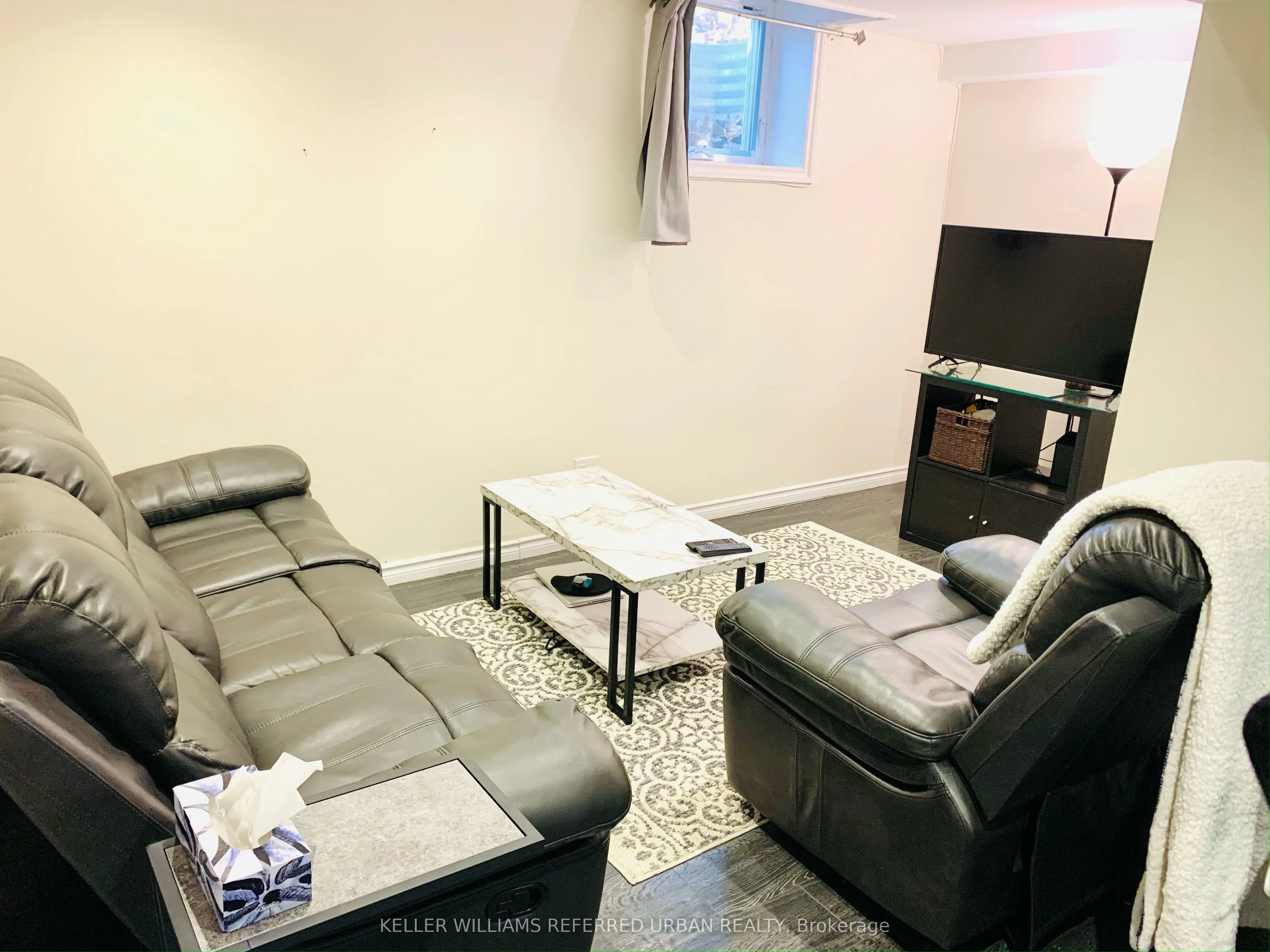 718 Edgewood Road S