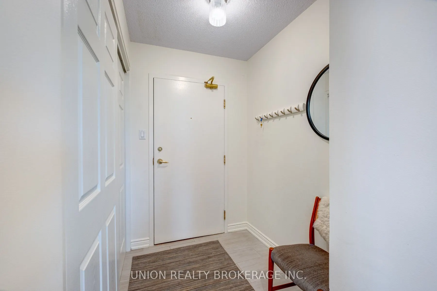 1093 Kingston Road, #1204