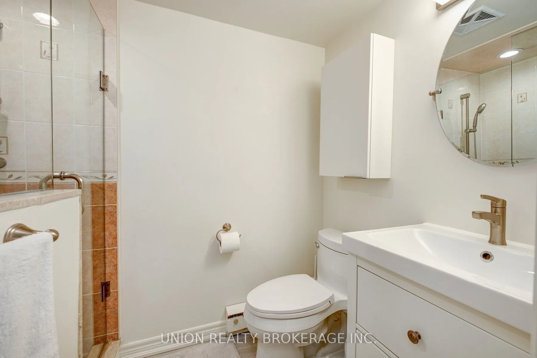 1093 Kingston Road, #1204