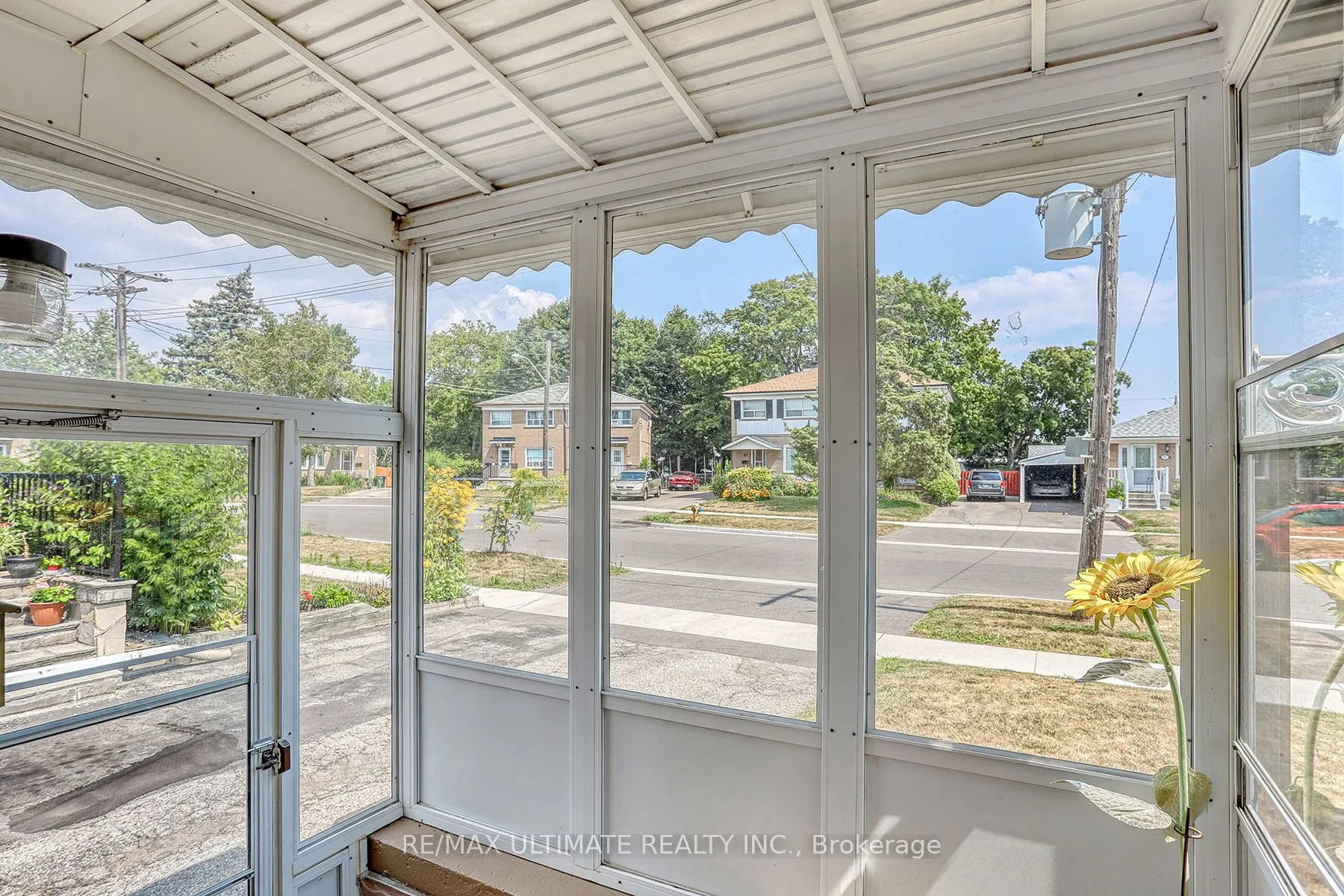 64 RUSHLEY Drive