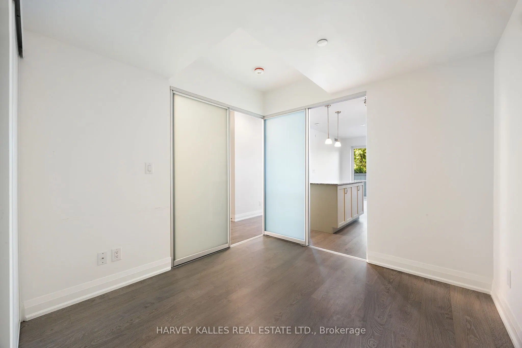 1400 Kingston Road, #304