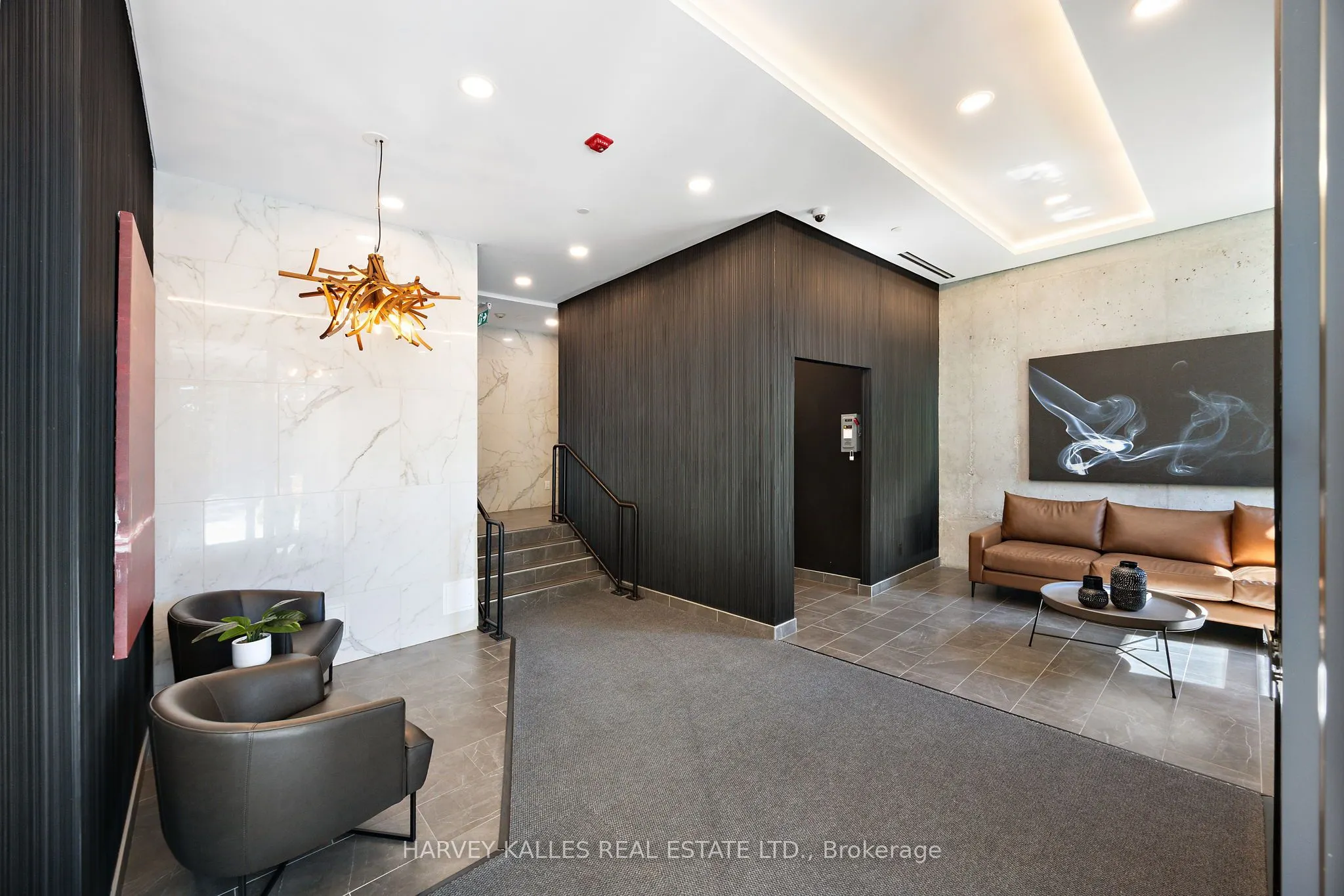 1400 Kingston Road, #304