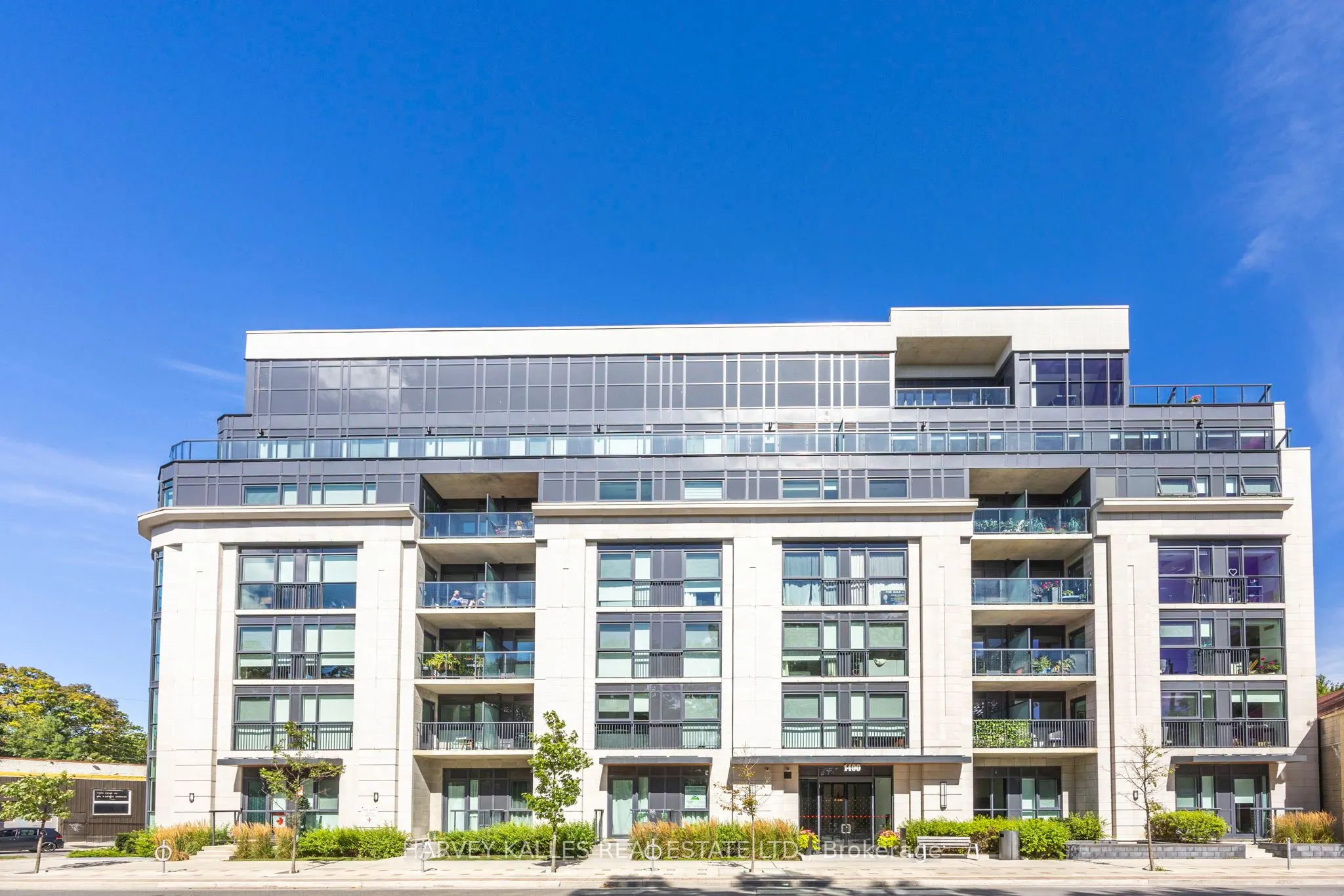 1400 Kingston Road, #304