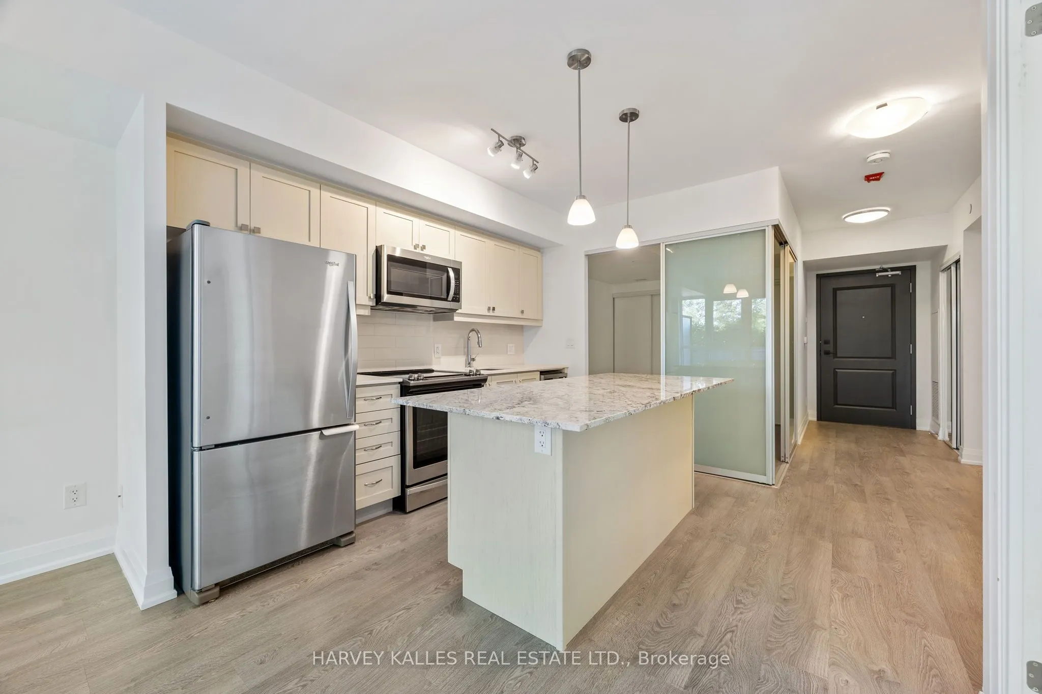1400 Kingston Road, #304