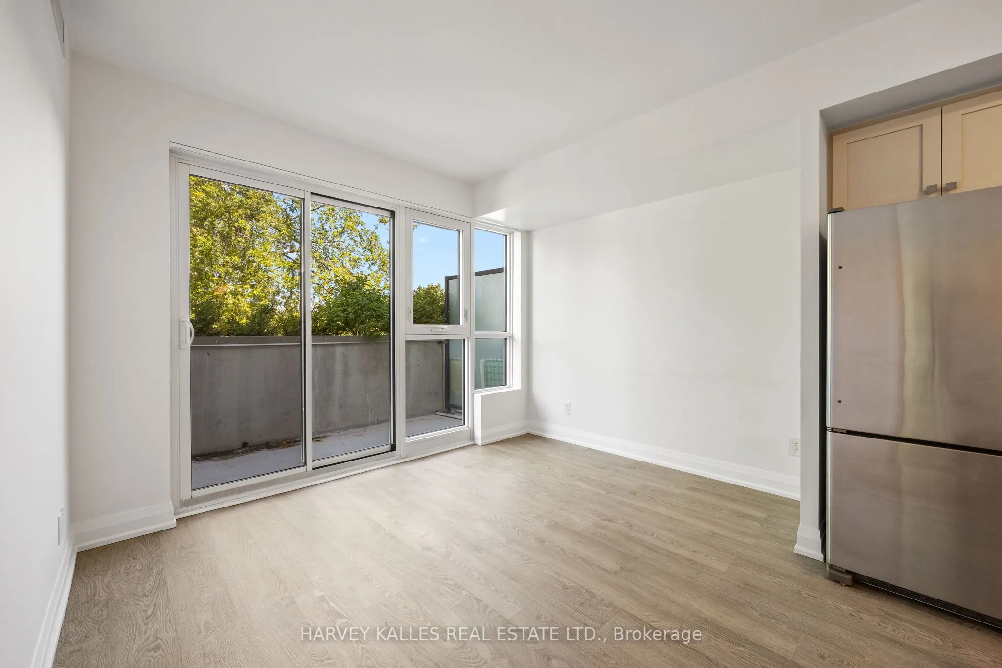 1400 Kingston Road, #304