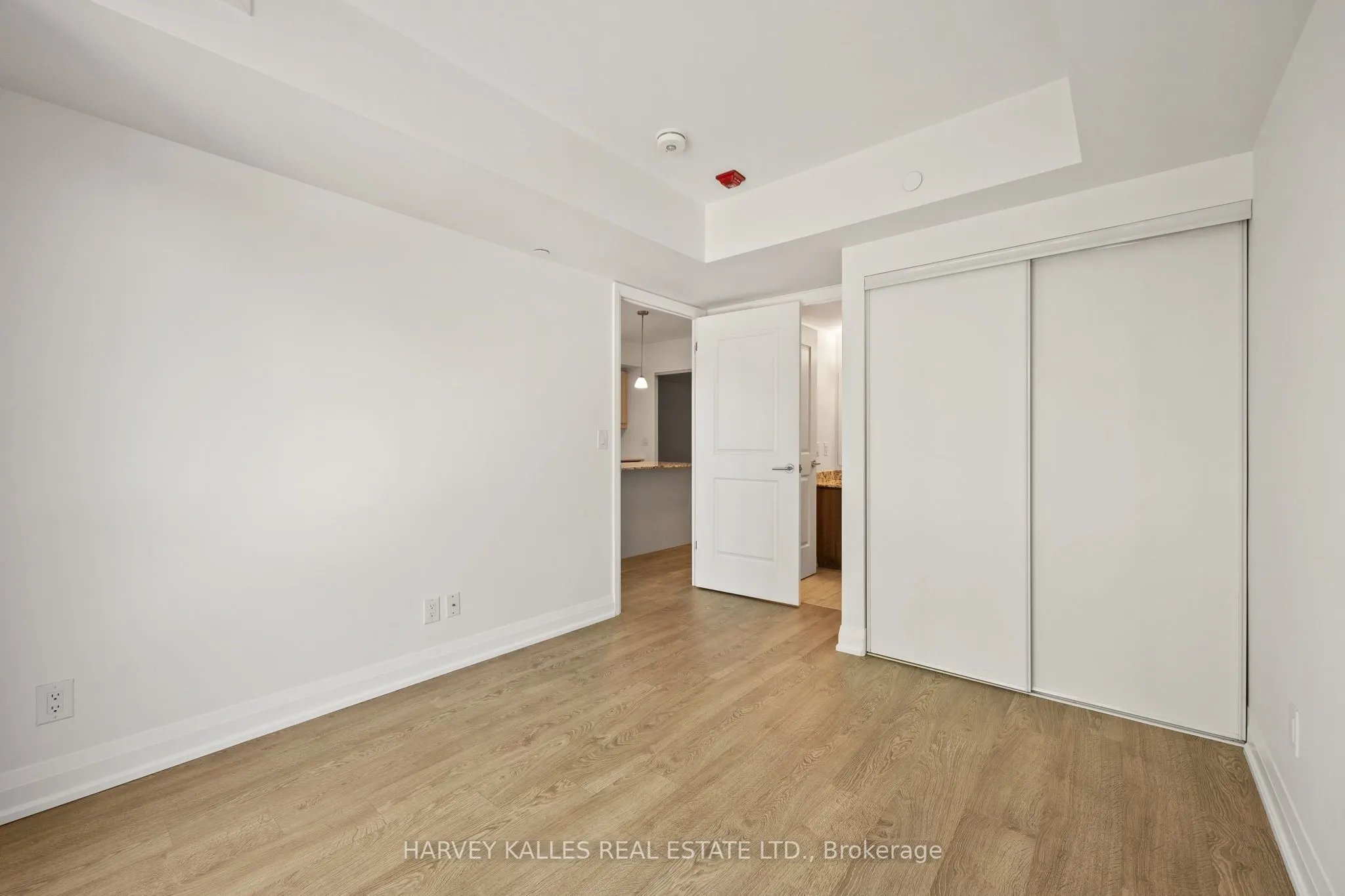 1400 Kingston Road, #304