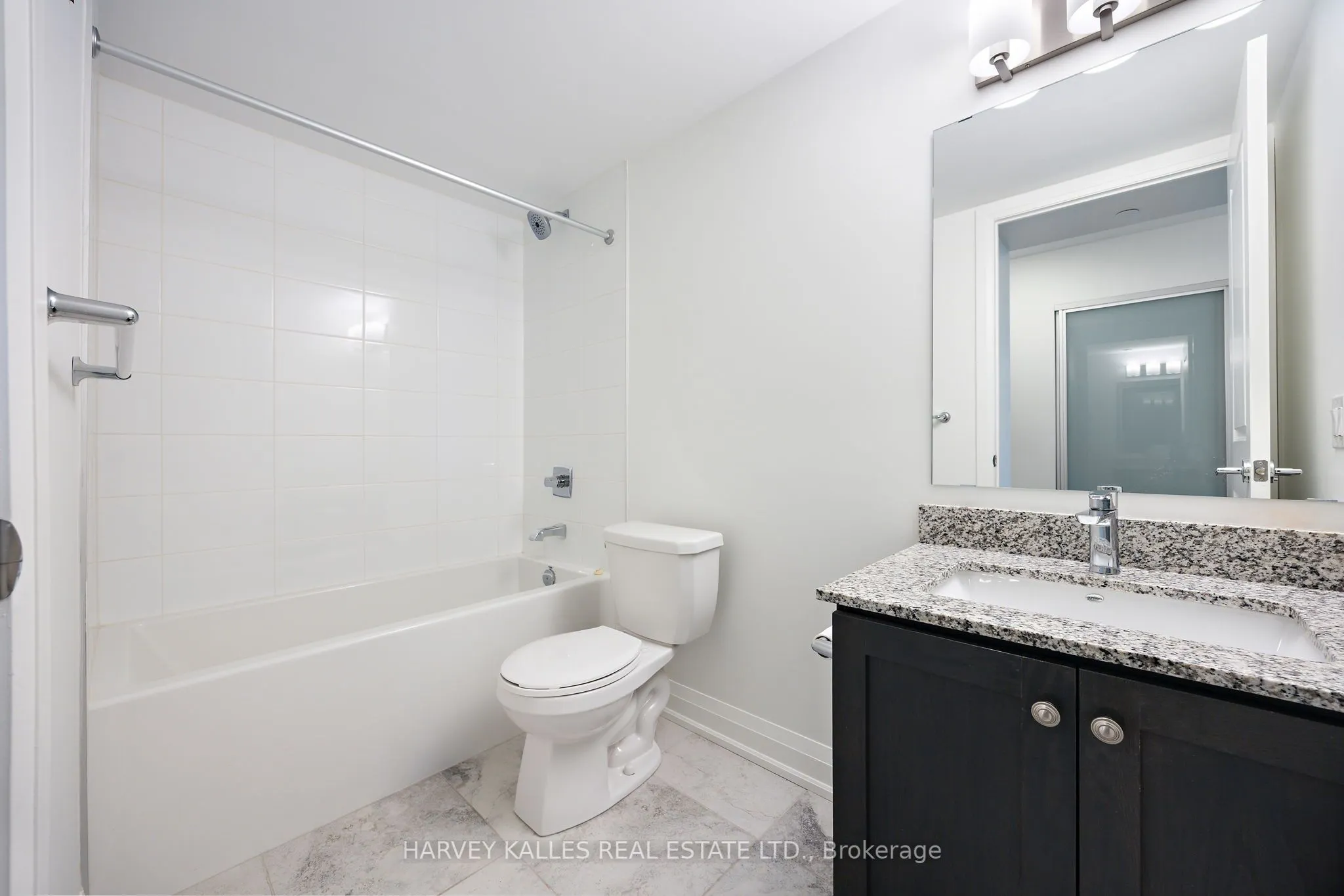 1400 Kingston Road, #304