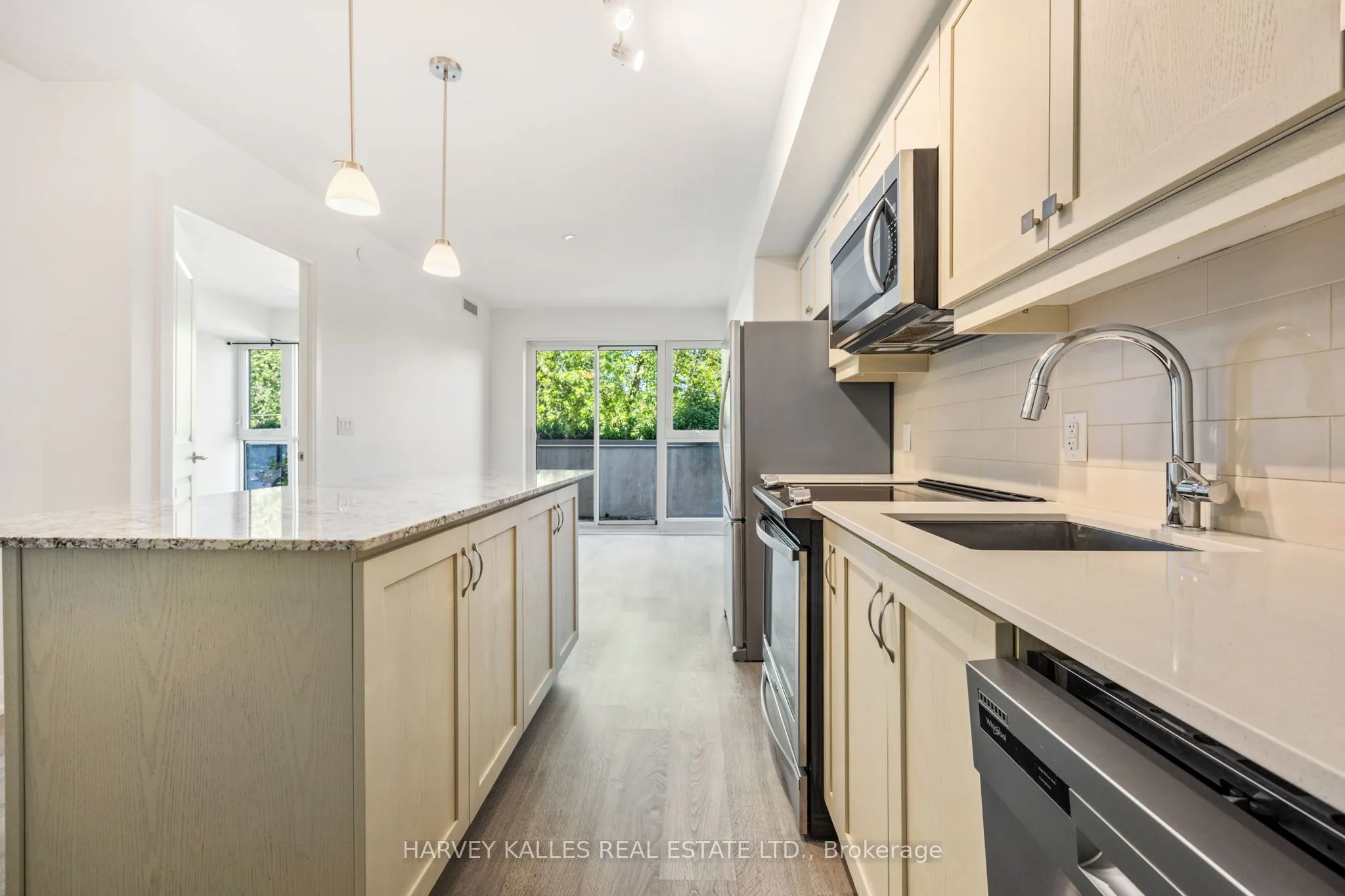 1400 Kingston Road, #304