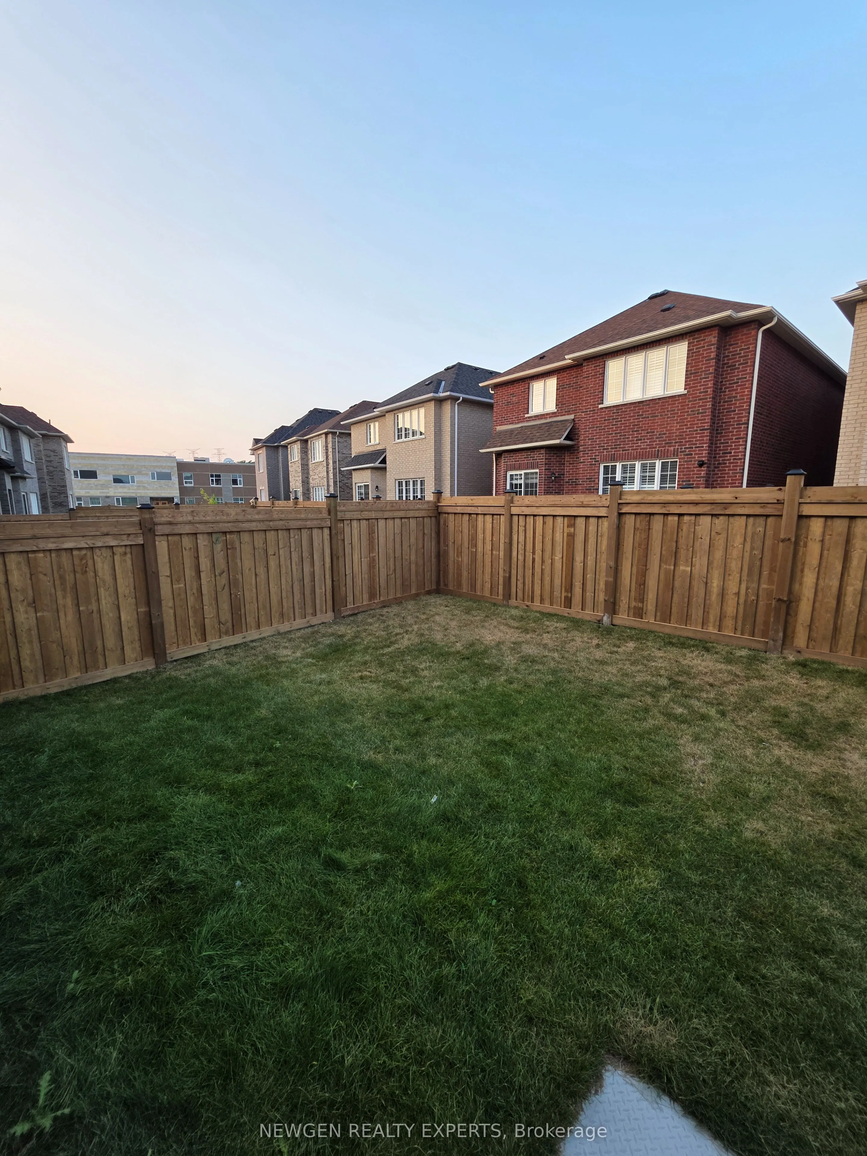 46 Creedon Crescent