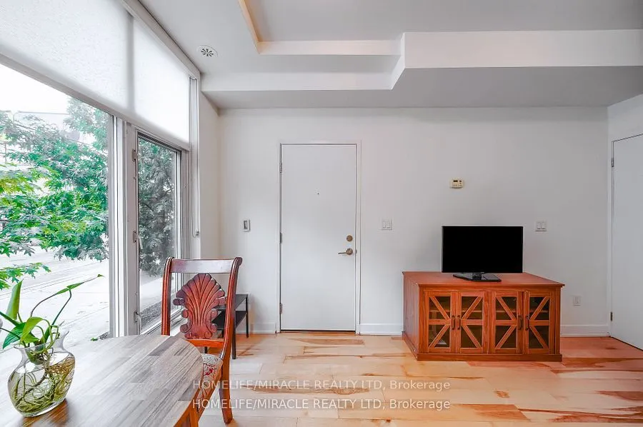 1331 Gerrard Street E, #2