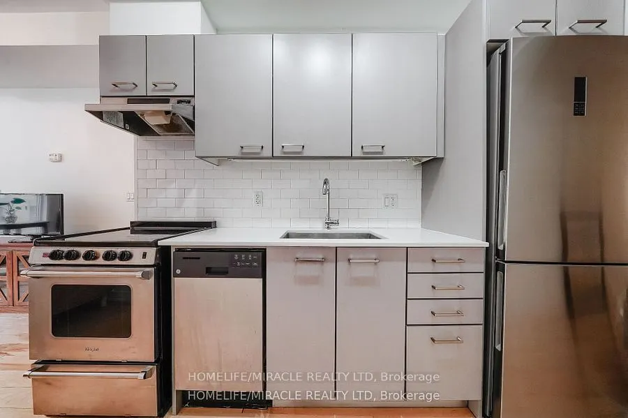 1331 Gerrard Street E, #2