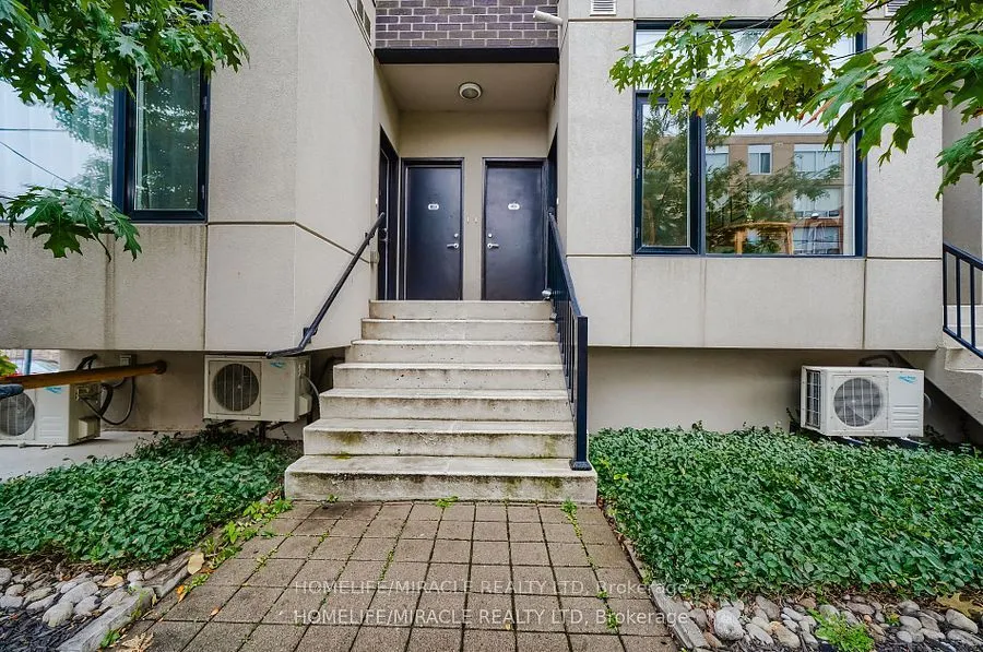 1331 Gerrard Street E, #2