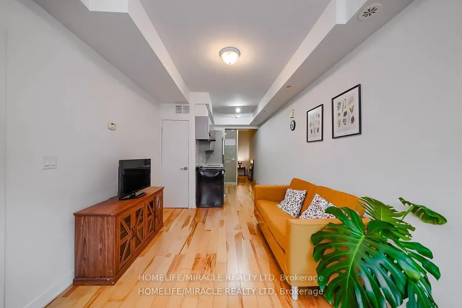 1331 Gerrard Street E, #2