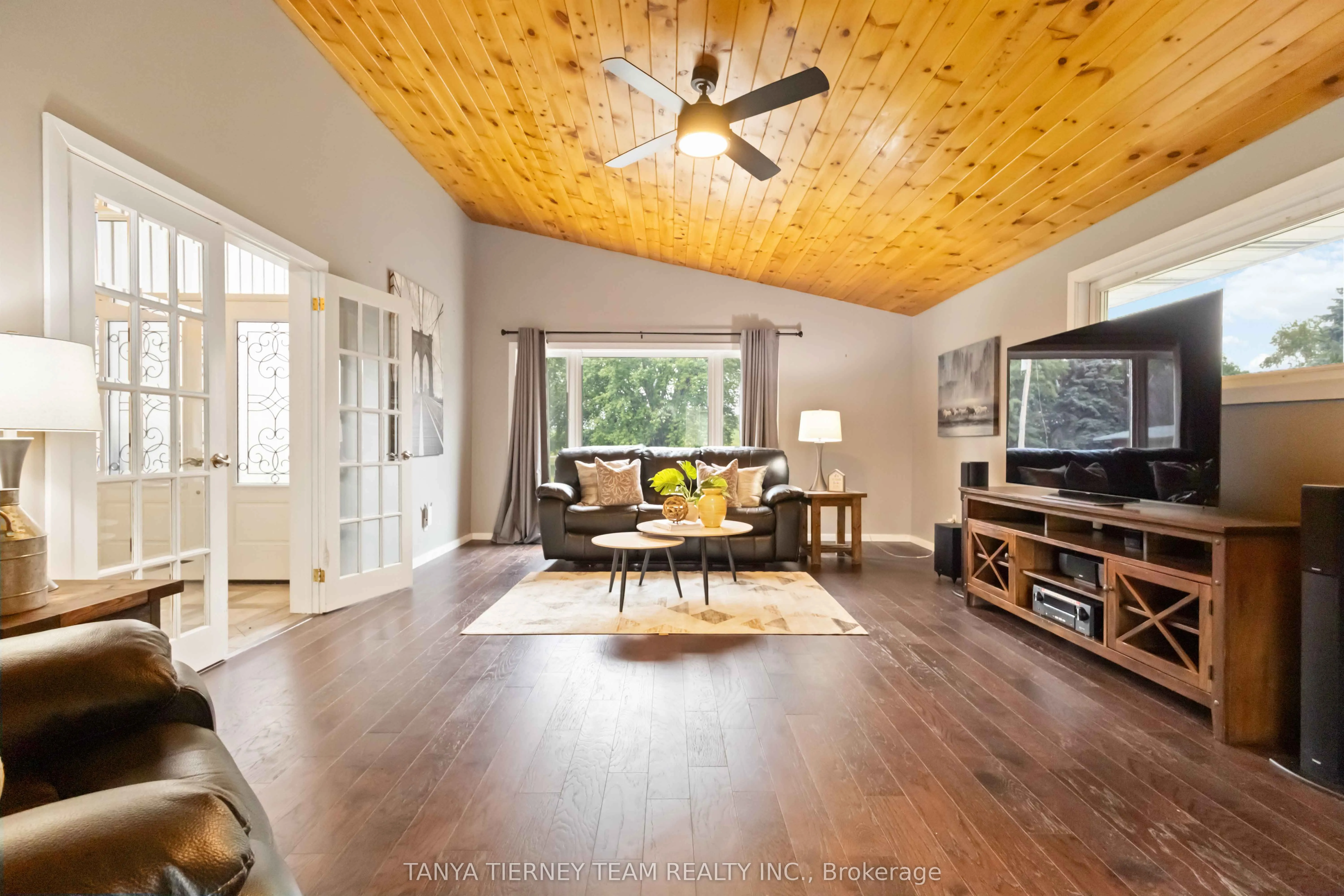 6381 Leskard Road