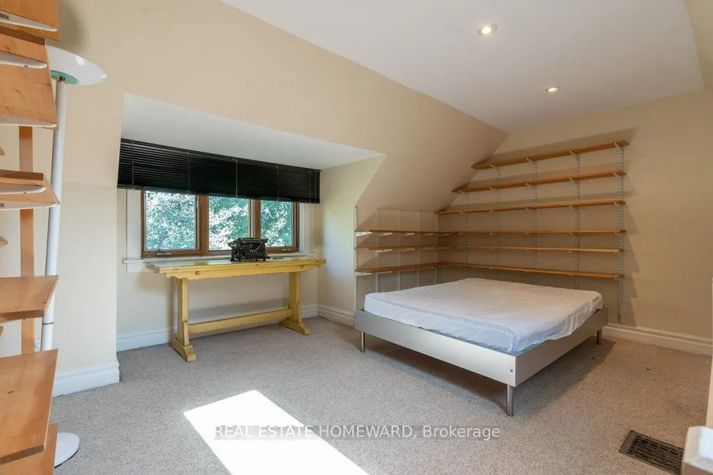 76 Earl Grey Road