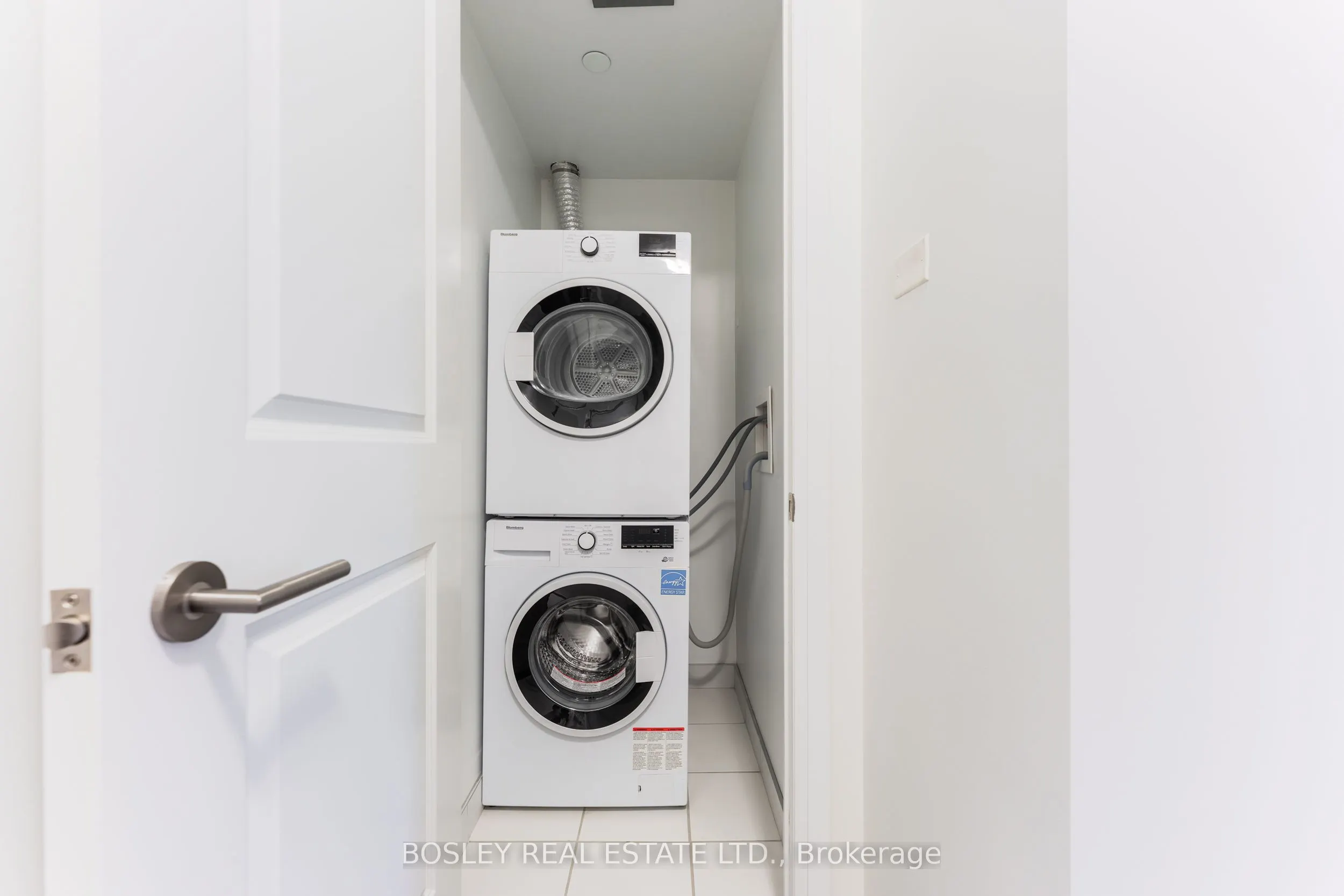 2301 Danforth Avenue, #322