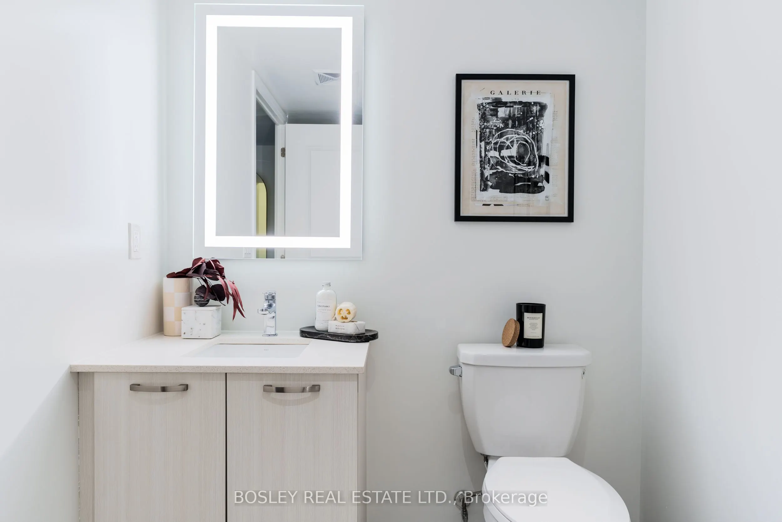 2301 Danforth Avenue, #322