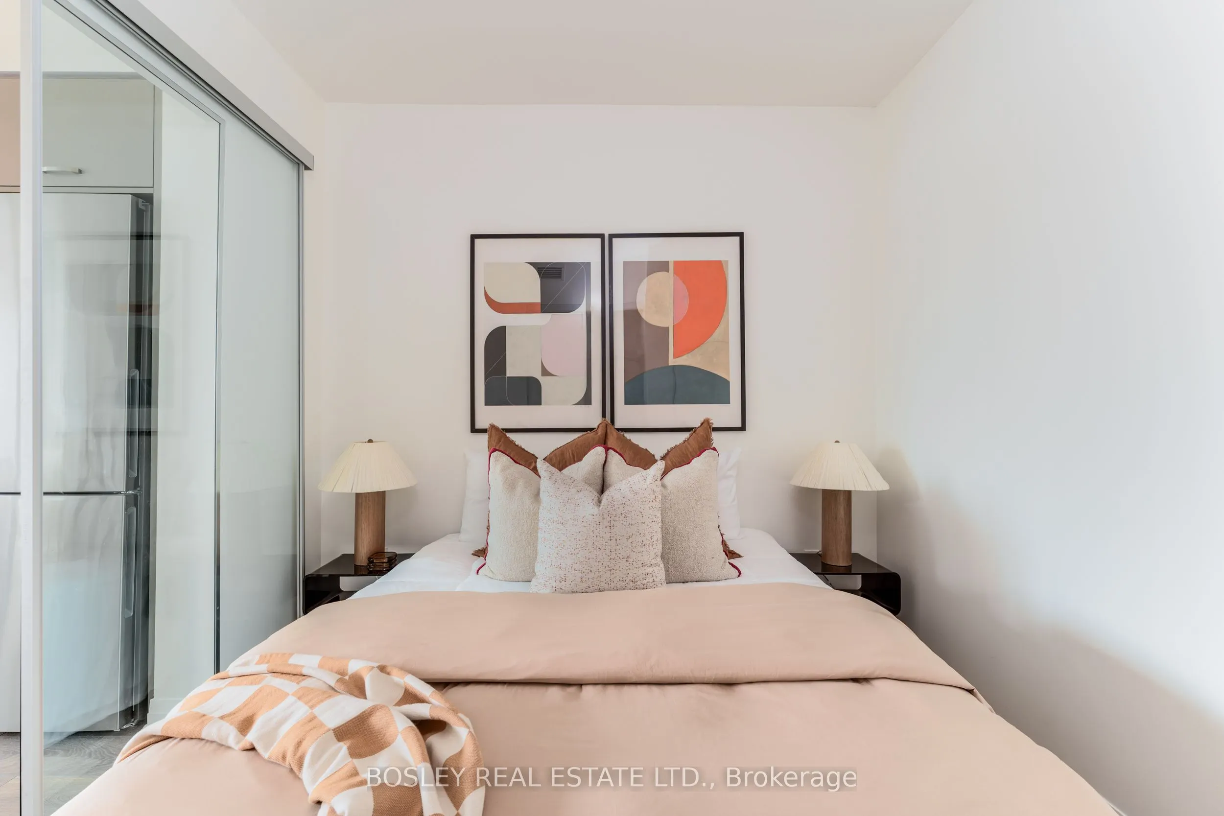 2301 Danforth Avenue, #322