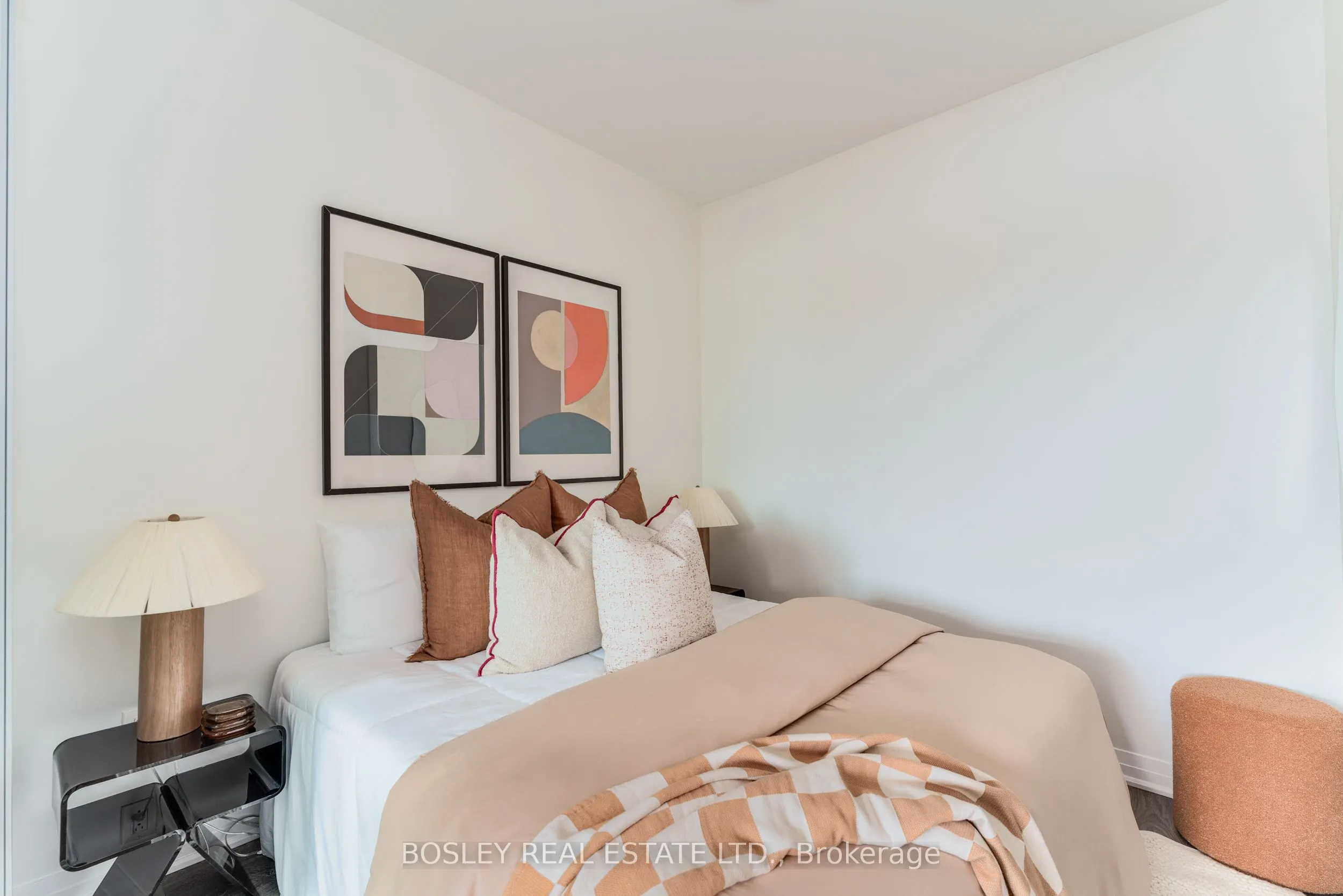 2301 Danforth Avenue, #322