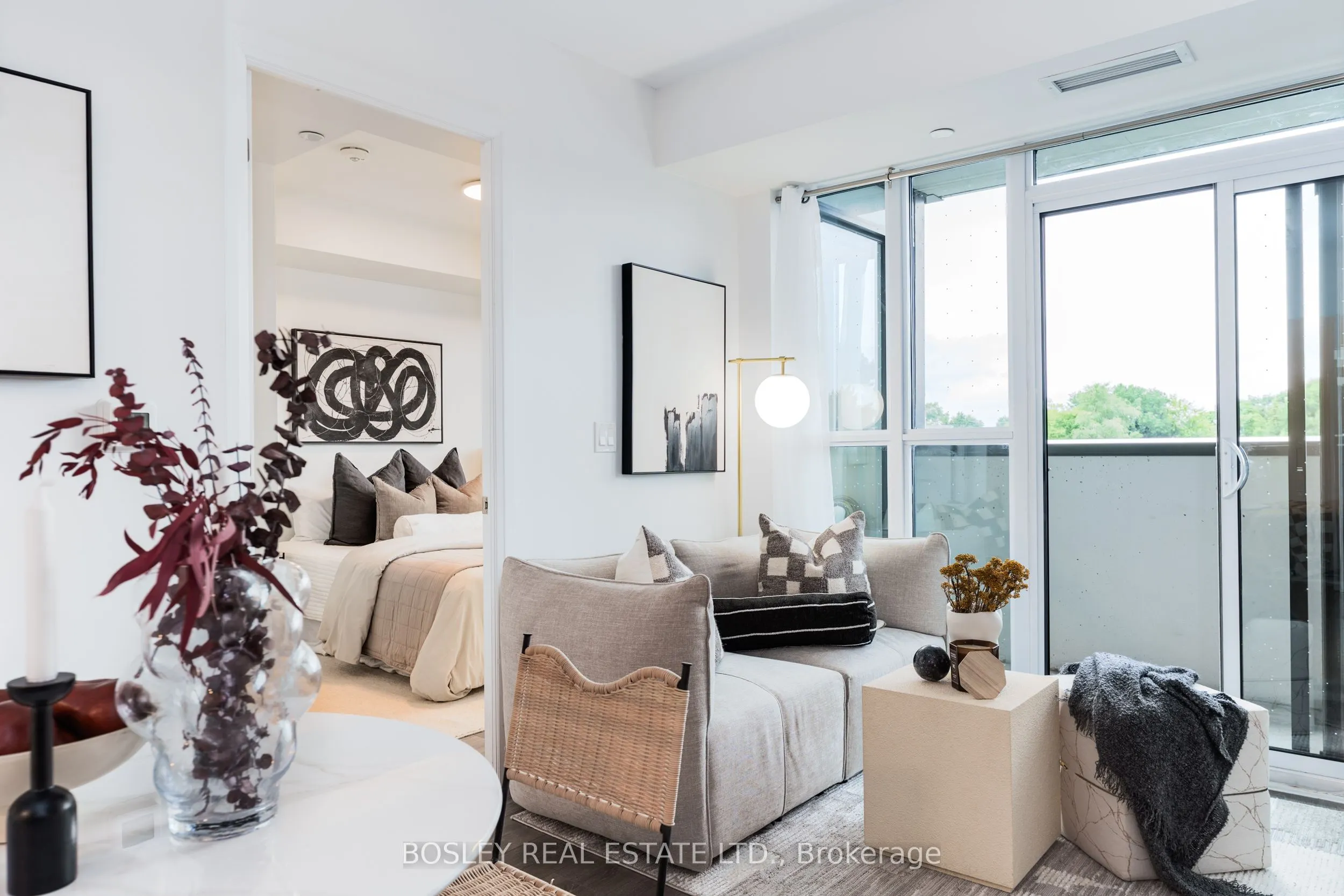 2301 Danforth Avenue, #322