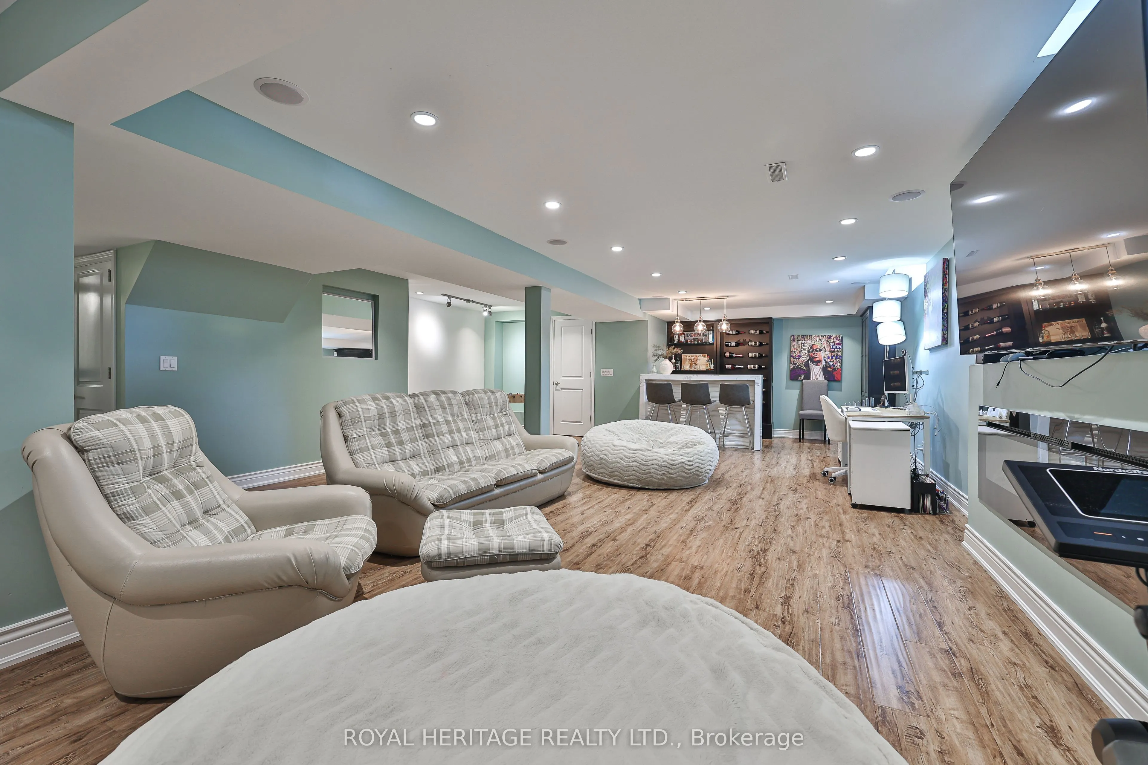 532 Powell Road