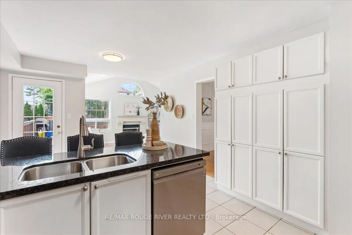 76 Merchants Avenue