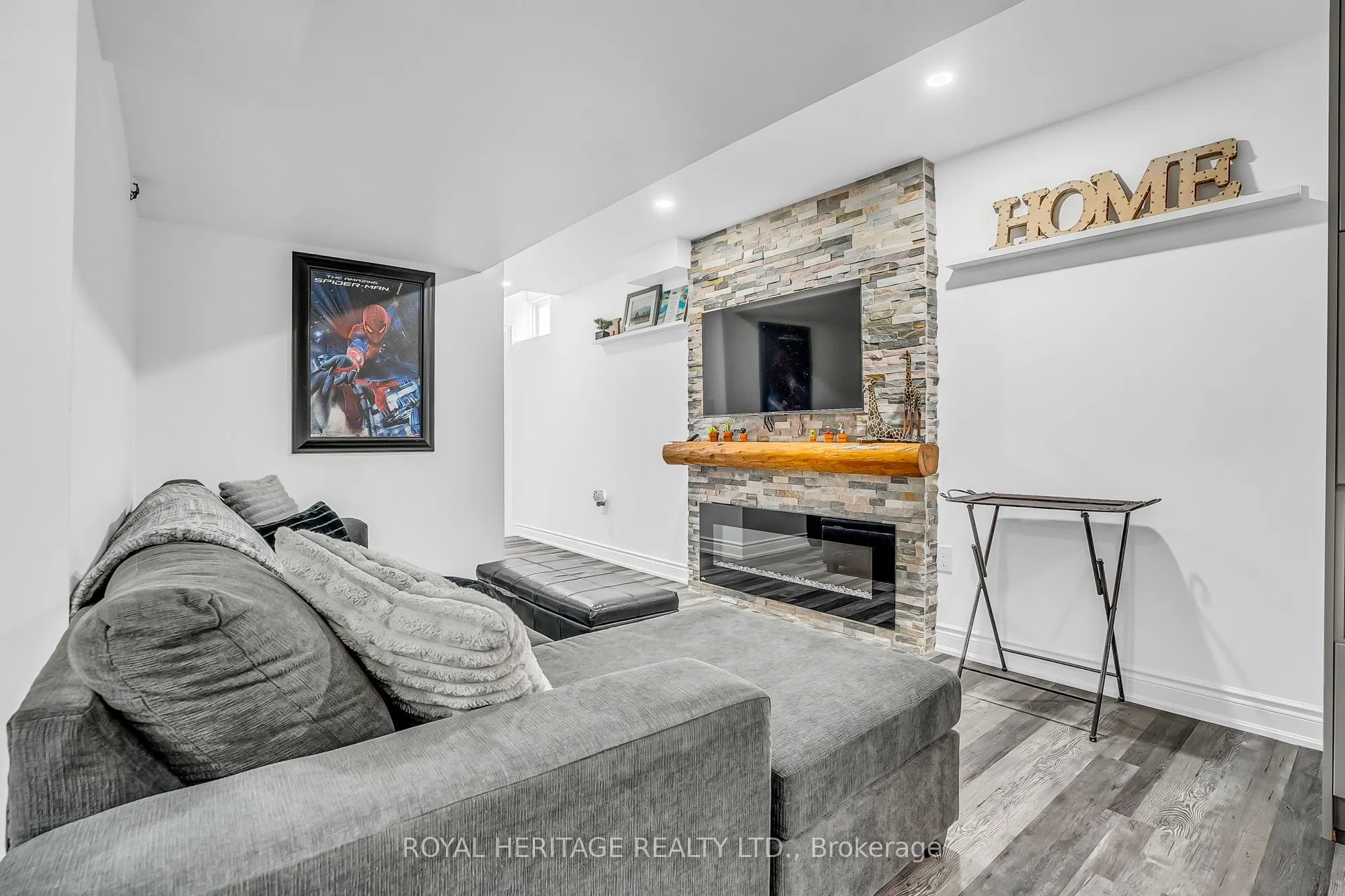846 Hanmore Court